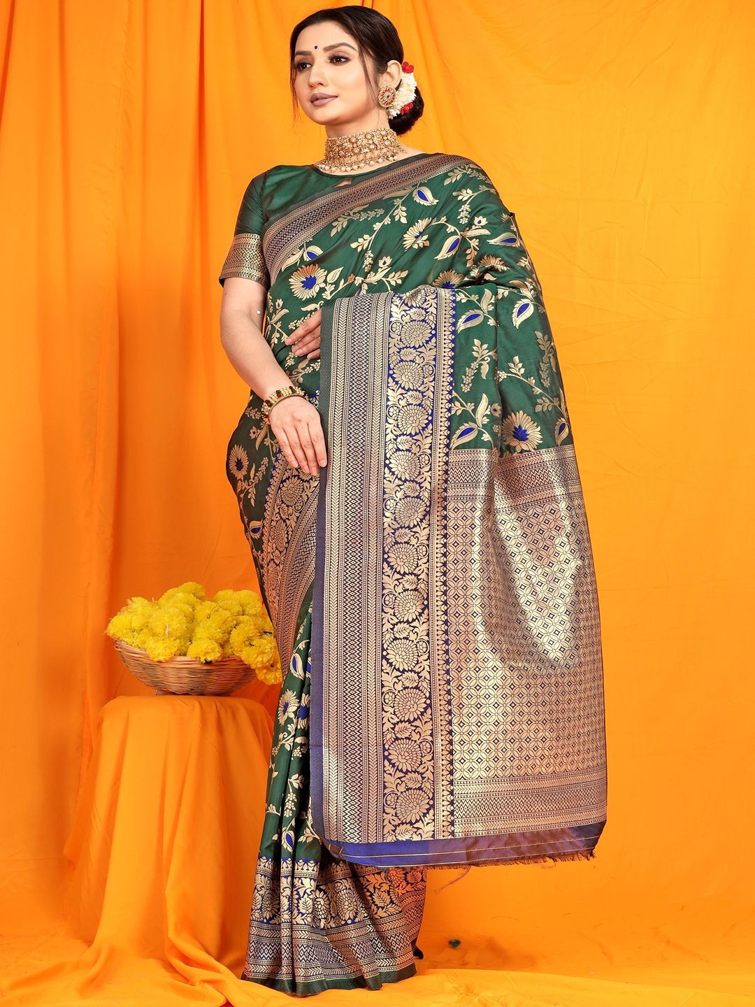 

SGF11 Woven Design Heavy Zari Work Kanjeevaram Silk Saree, Green