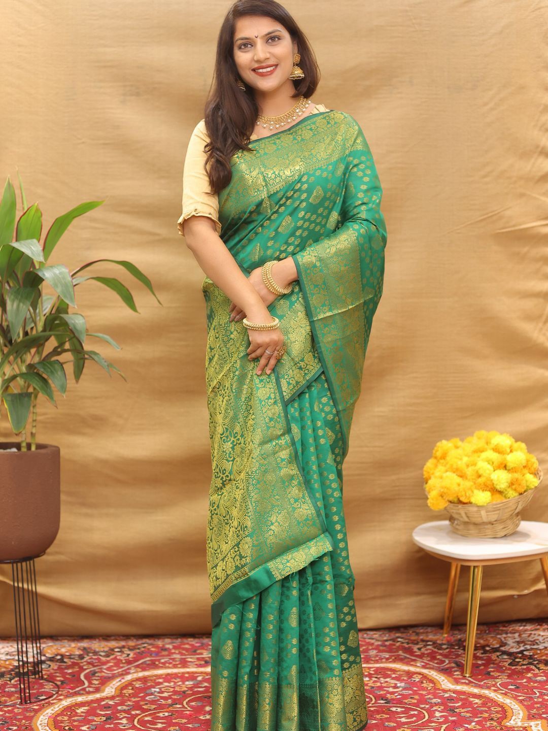 

SGF11 Woven Design Heavy Zari Work Kanjeevaram Silk Saree, Green