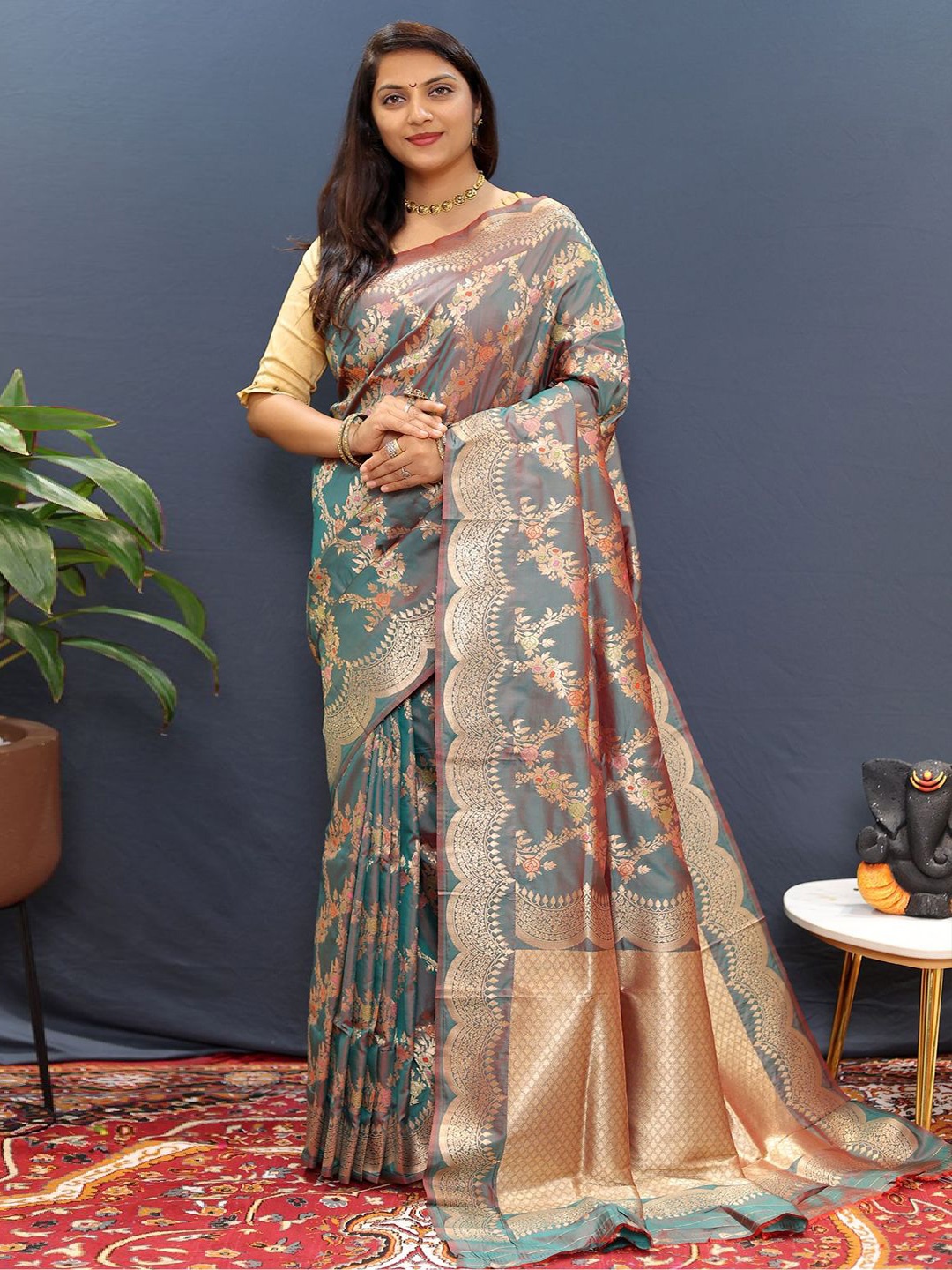 

SGF11 Woven Design Heavy Zari Work Kanjeevaram Silk Saree, Teal