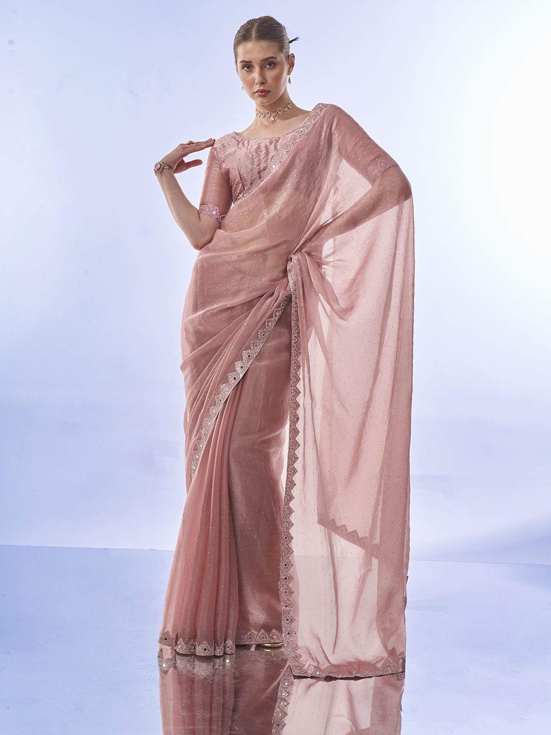 

MySilkLove Embellished Mirror Work Saree, Pink