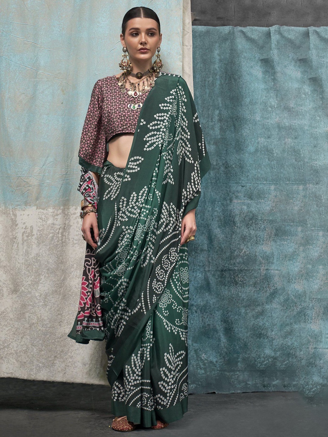 

MySilkLove Bandhani Satin Saree, Green