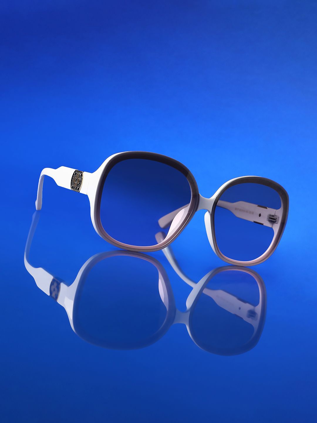 

French Accent Men Gradient Square Sunglasses with Polarised Lens FA24_HSSG2588, White