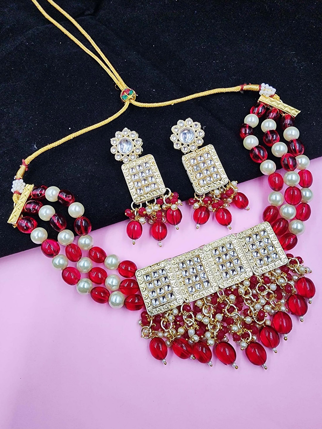 

Anouk Gold Toned Gold Plated Kundan Studed & Beaded Jewellery Set