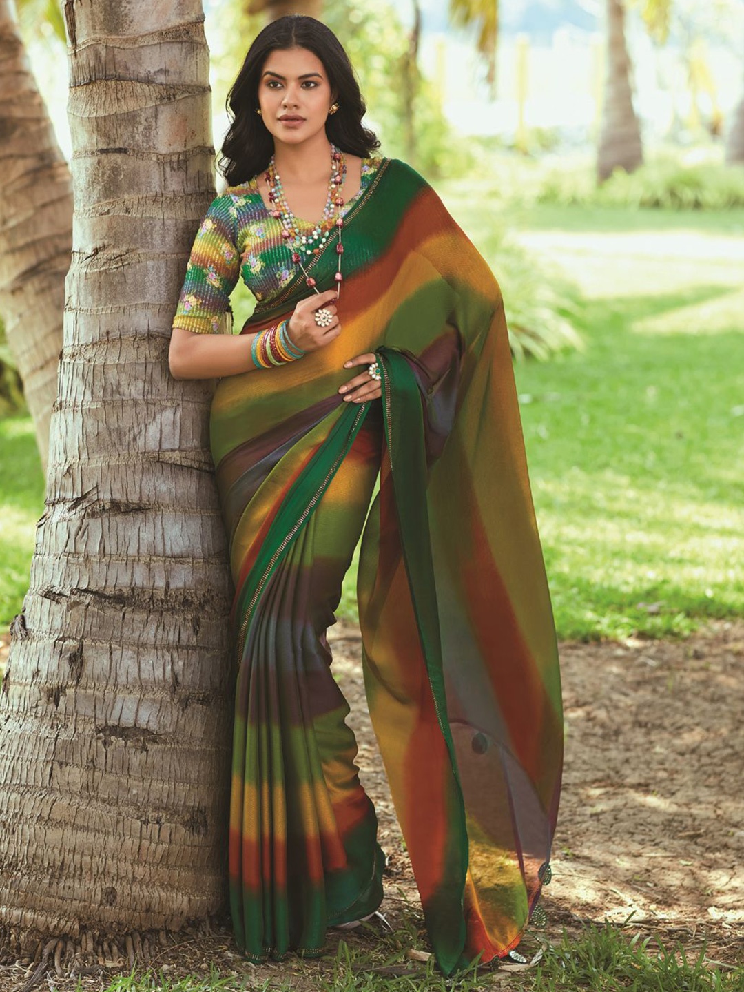 

Panzora Striped Embellished Sequinned Saree, Green