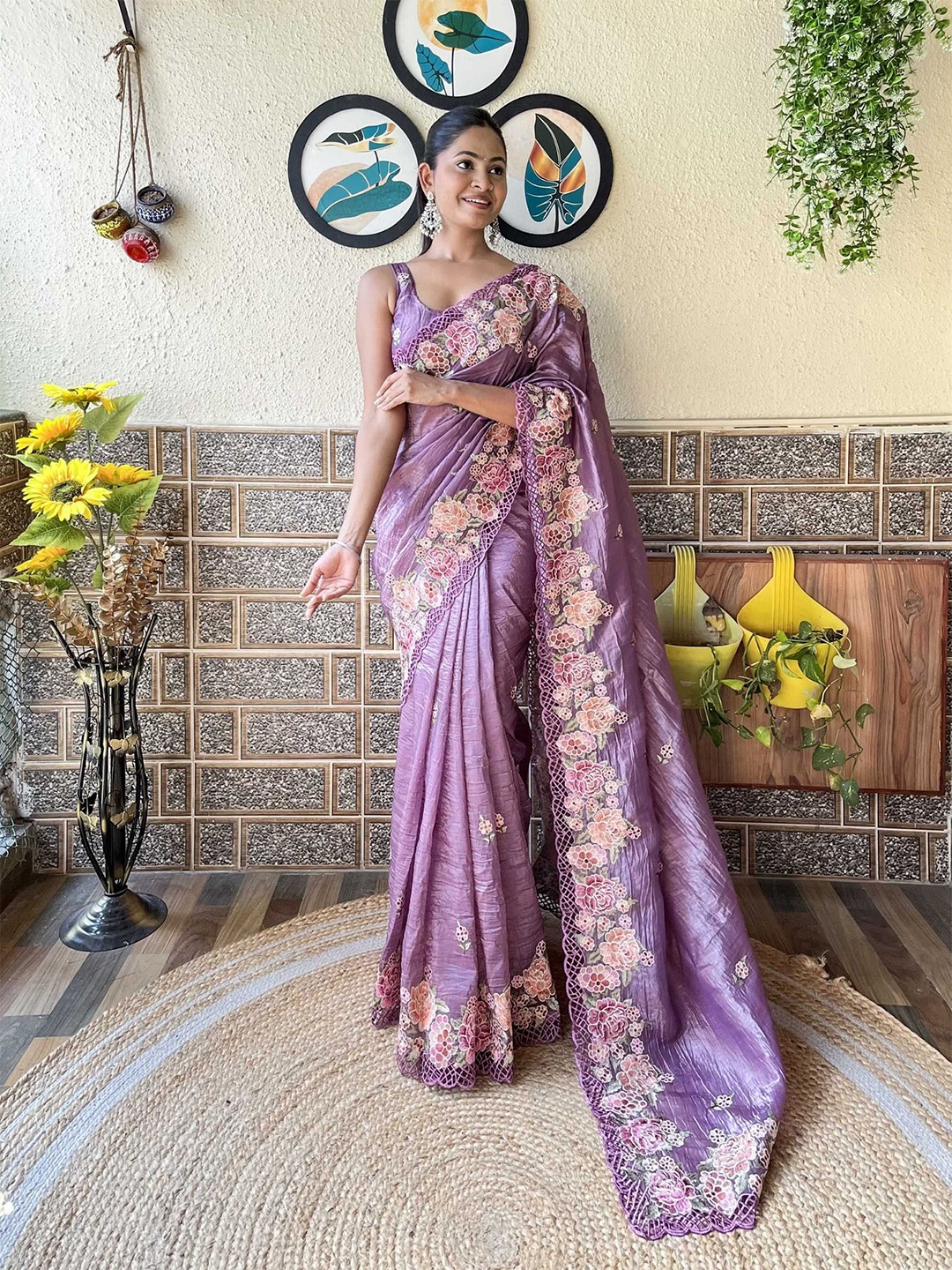 

Panzora Embellished Embroidered Saree, Purple