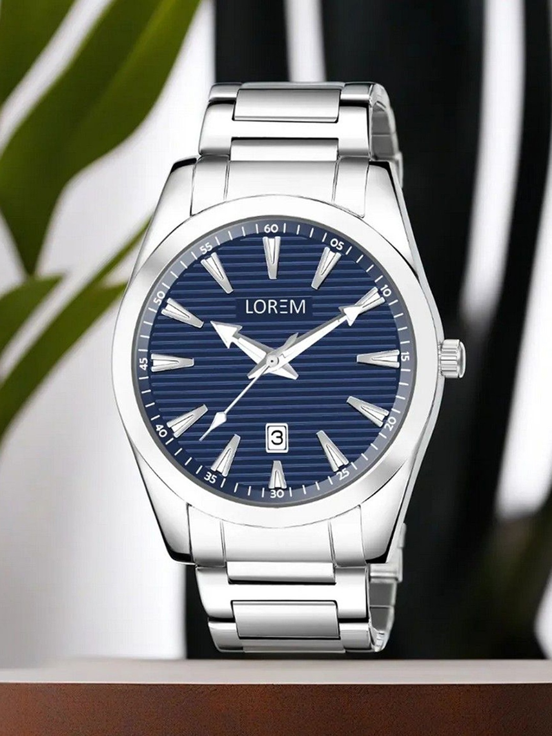 

LOREM Men Dial & Stainless Steel Bracelet Style Straps Analogue Watch LR149-C, Blue