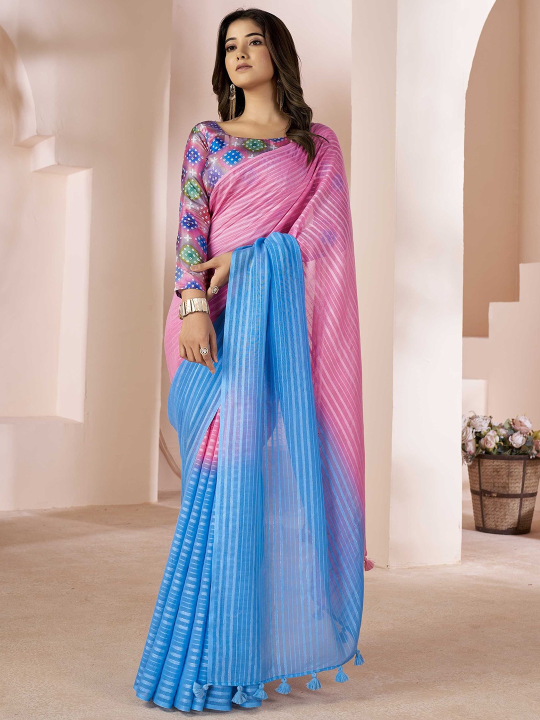 

Panzora Linen Blend Striped Saree, Pink