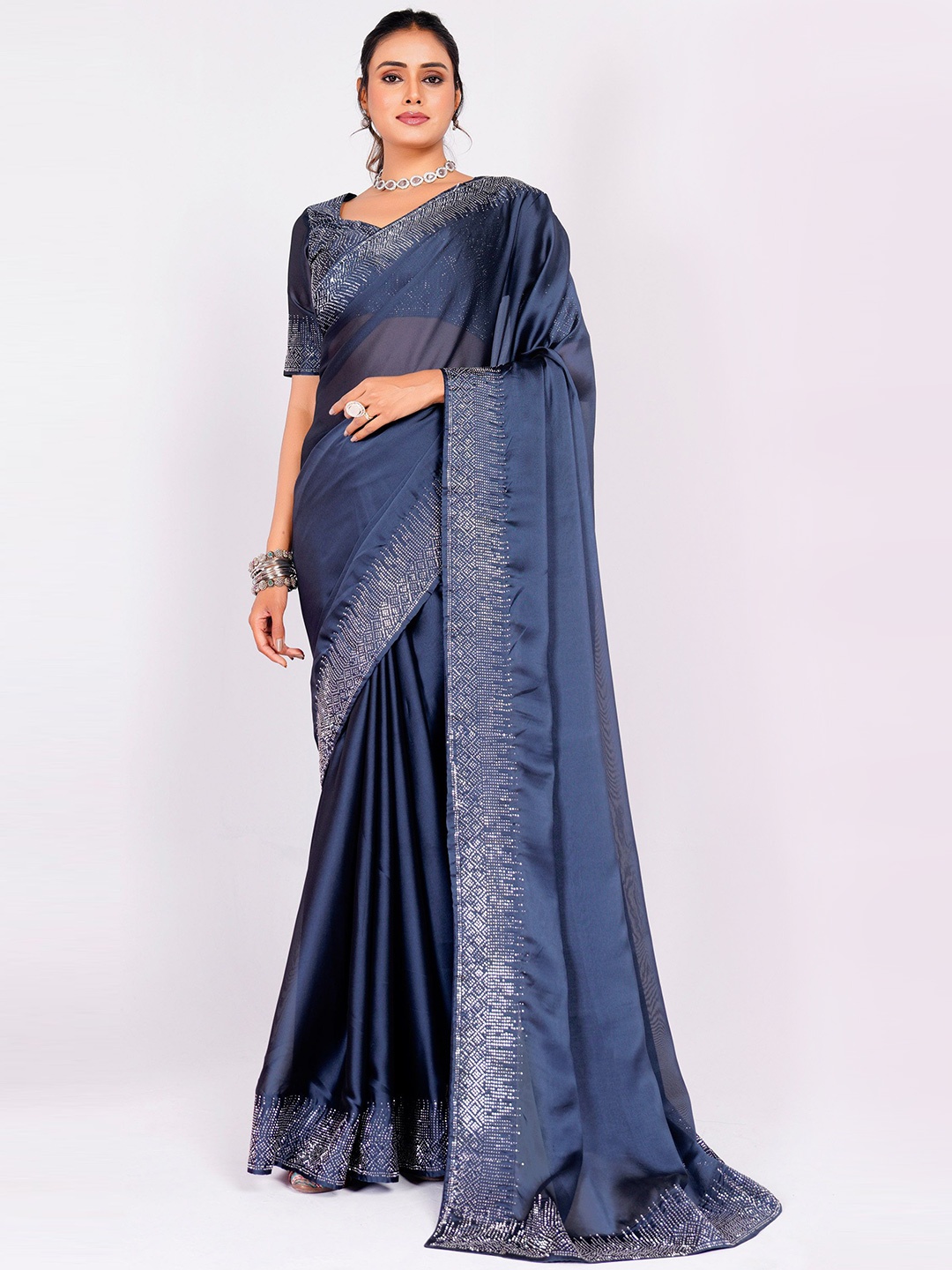 

Panzora Beads and Stones Saree, Navy blue