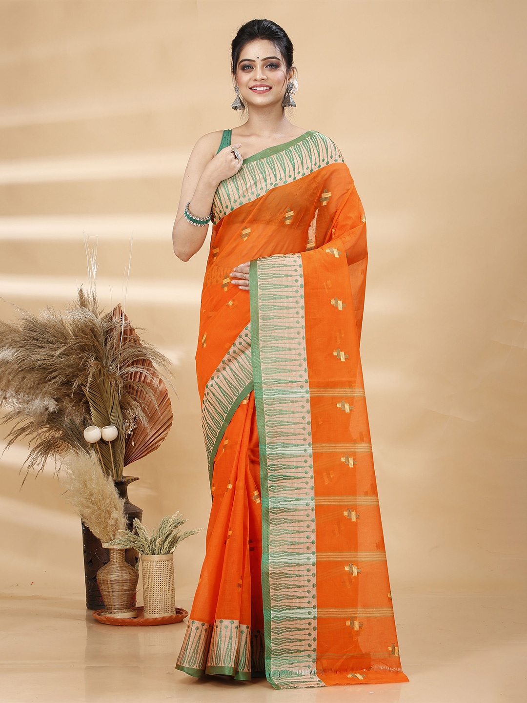 

Ruuprekha Woven Design Zari Pure Cotton Taant Saree, Orange