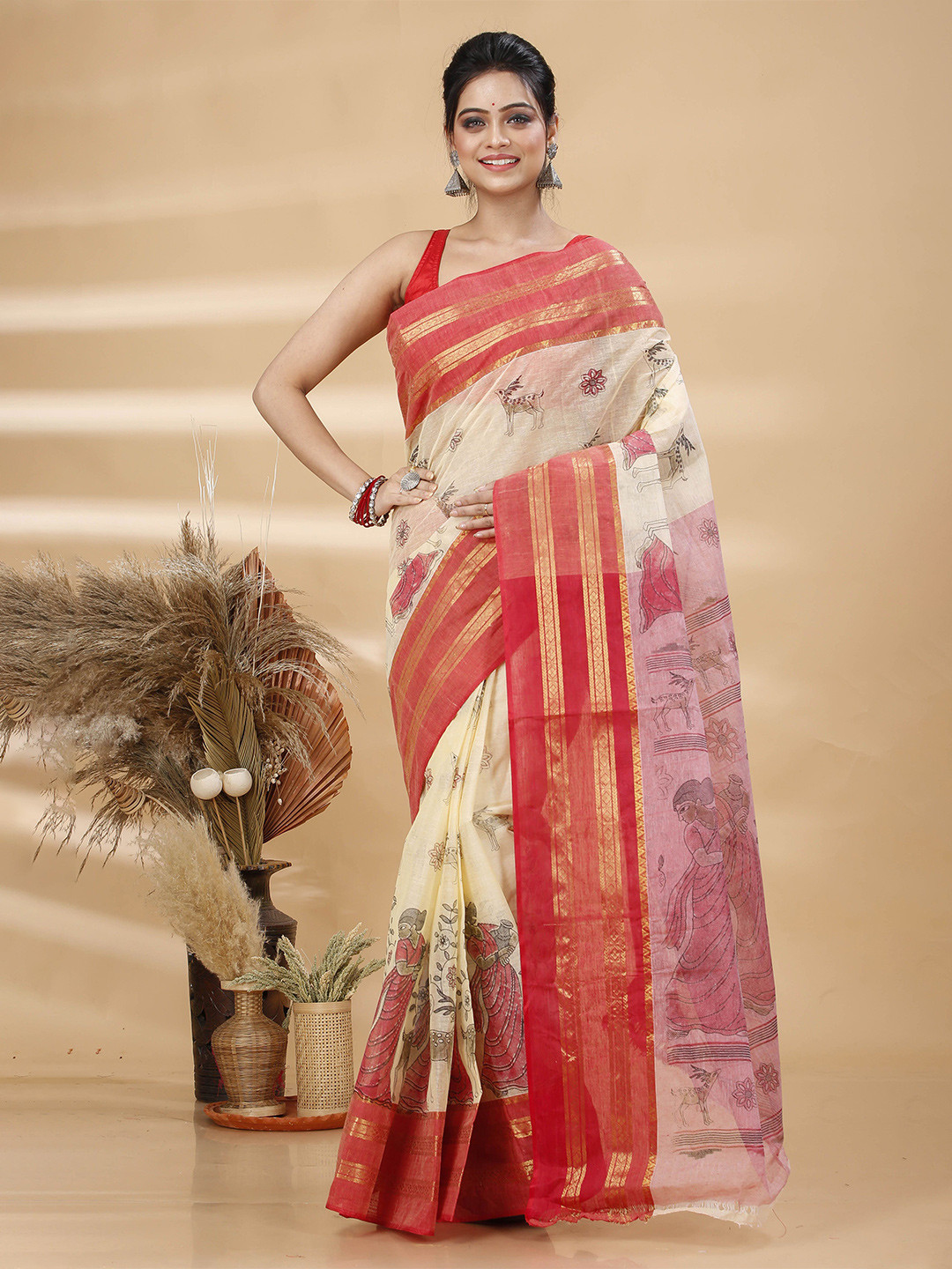 

Ruuprekha Ethnic Motifs Zari Pure Cotton Taant Saree, Red