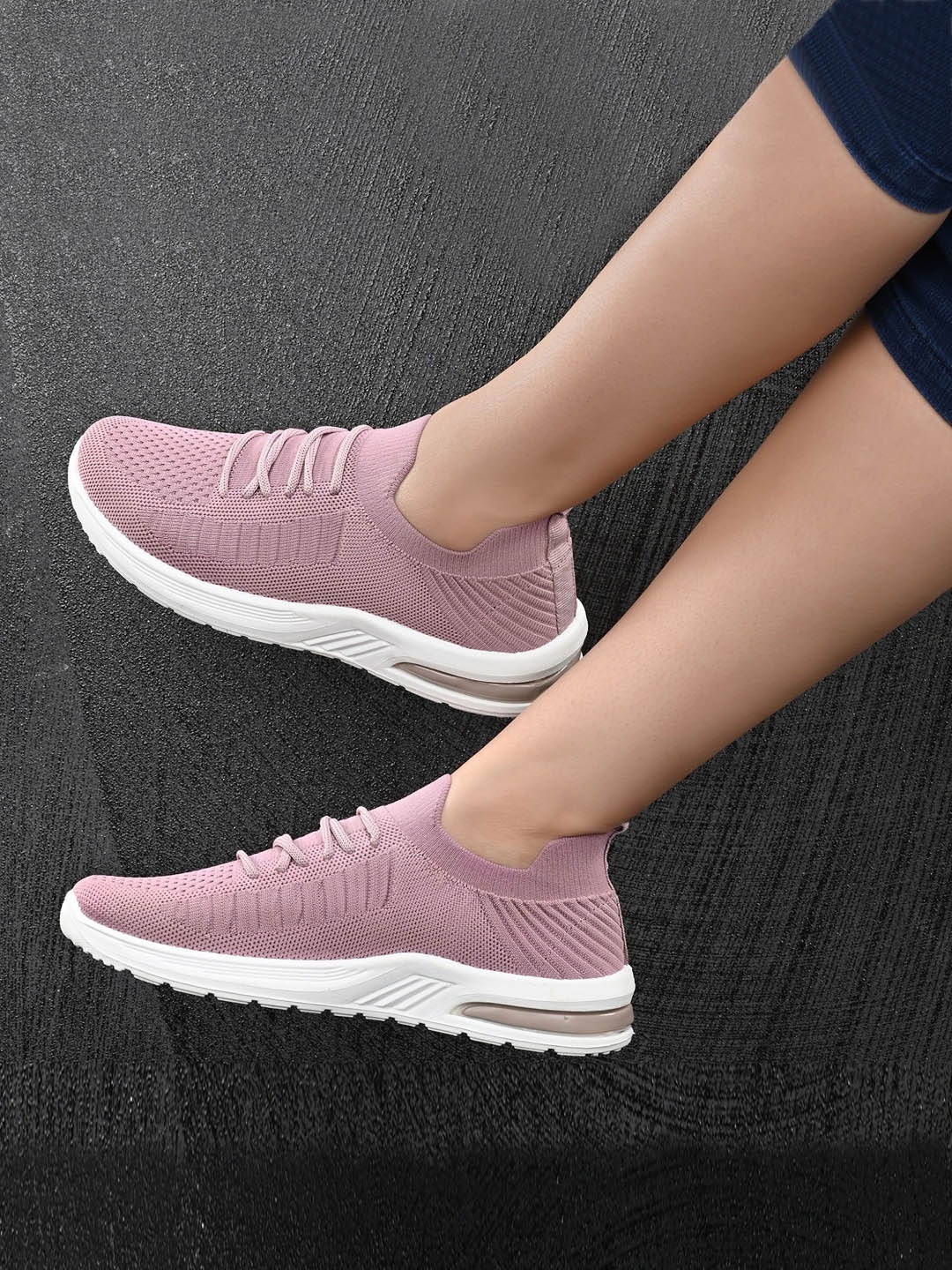 

Layasa Women Round Toe Comfort Insole Mesh Slip-On Sneakers, Purple