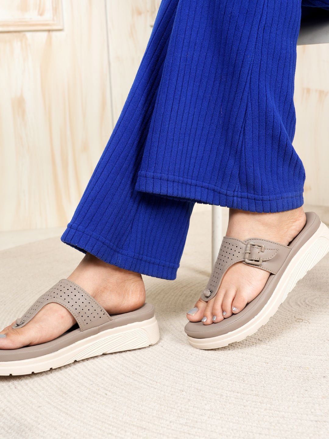

DressBerry Brown Textured Open Toe Comfort Heels