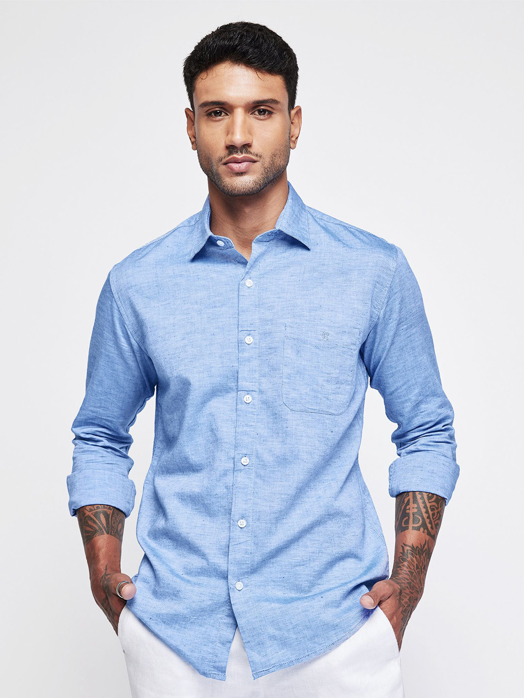 

Red Flame Men Slim Fit Solid Spread Collar Casual Shirt, Blue