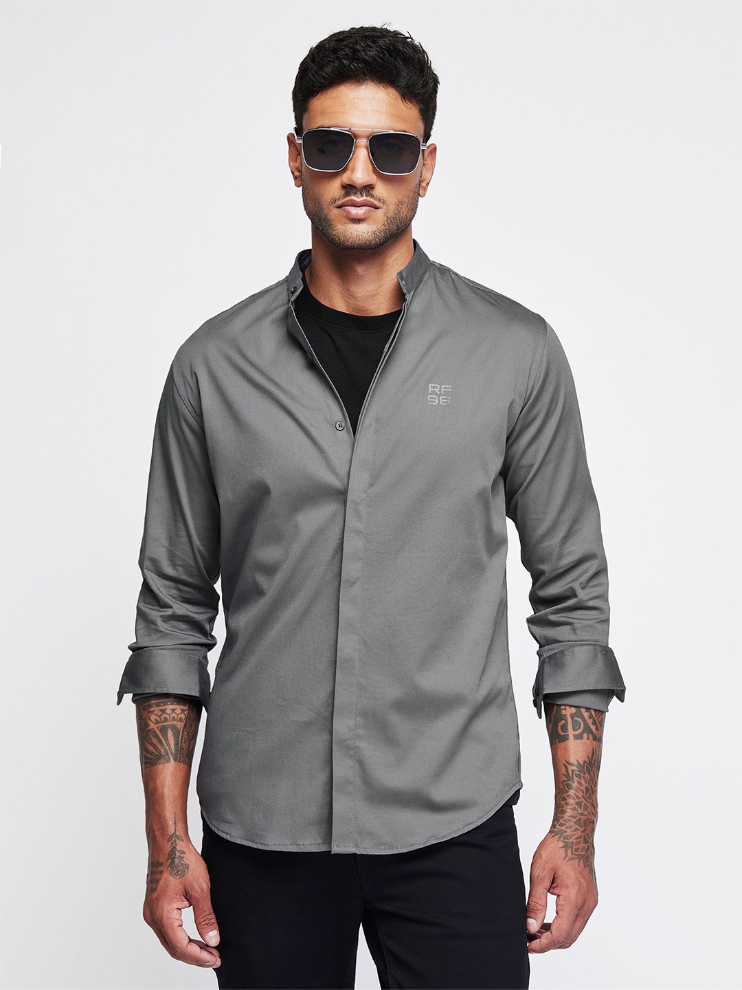 

Red Flame Men Slim Fit Solid Casual Shirt, Grey
