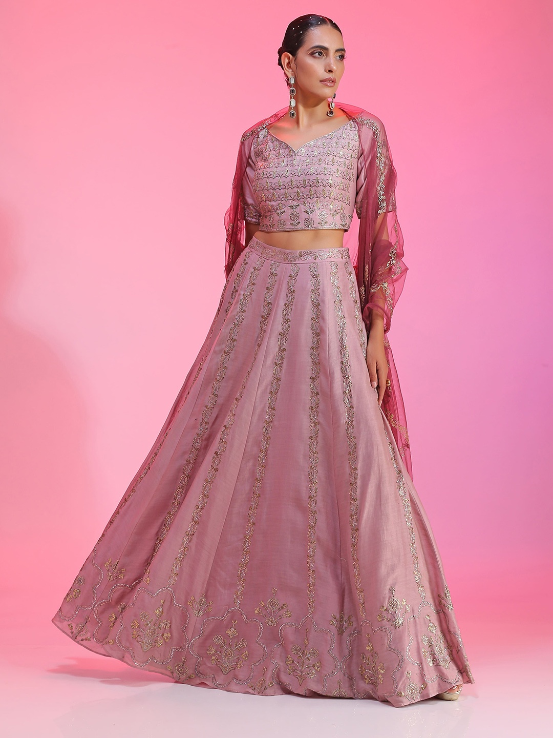 

KUDI PATAKA Embroidered Ready to Wear Lehenga & Blouse With Dupatta, Mauve