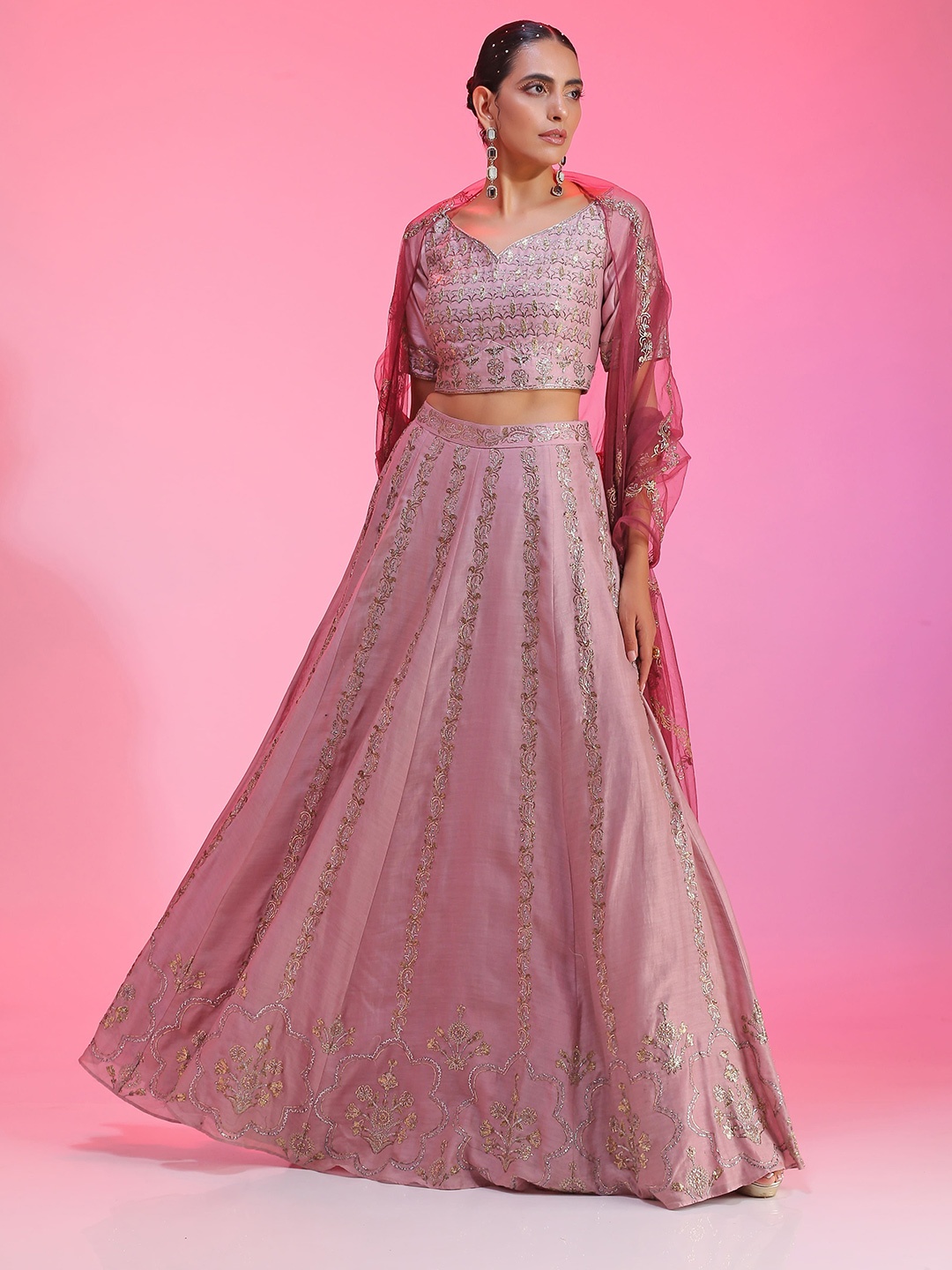 

KUDI PATAKA Embroidered Ready to Wear Lehenga & Blouse With Dupatta, Mauve