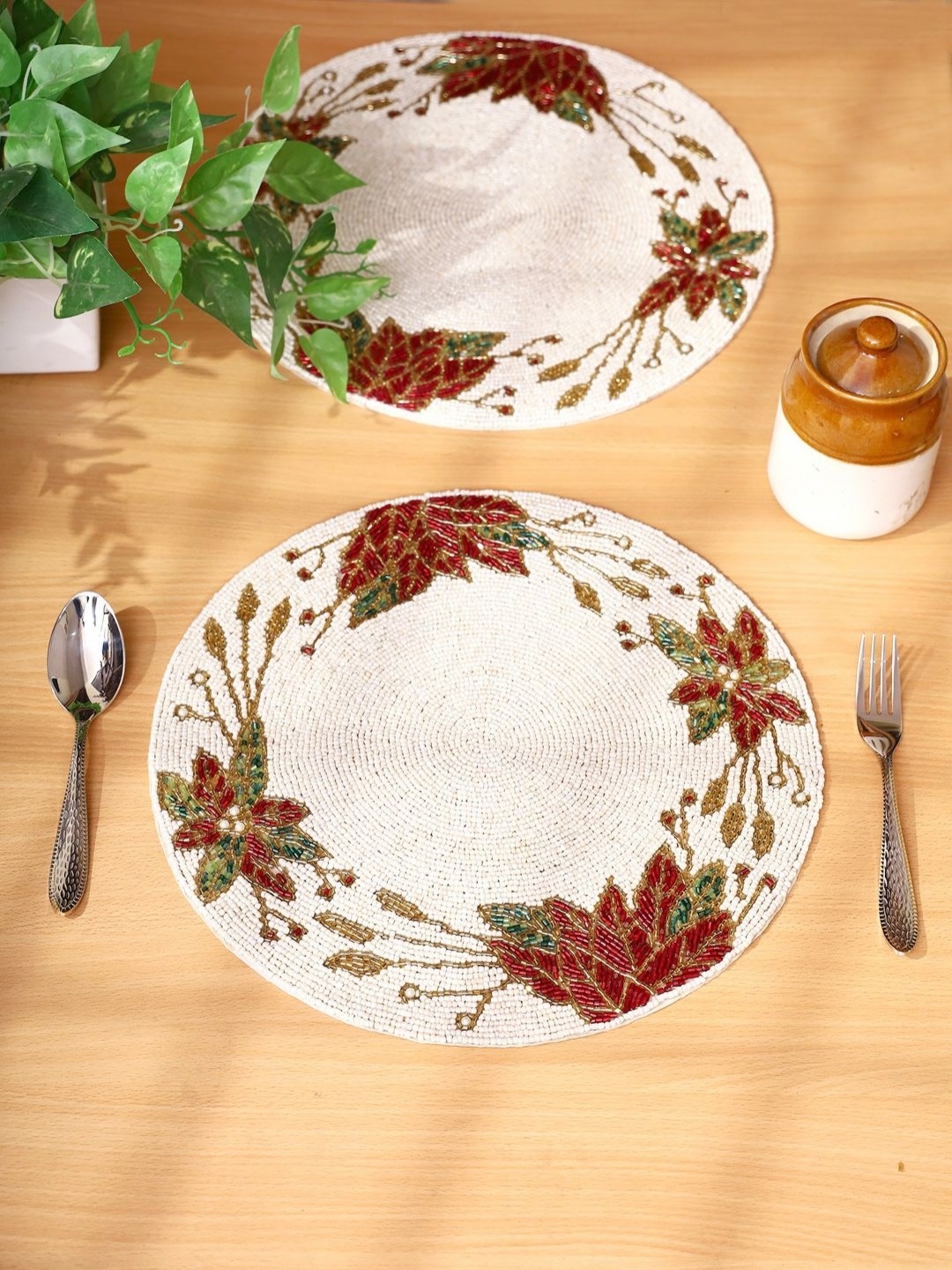 

YWULY Cream & Maroon 2 Pieces Beaded Floral Table Placemats