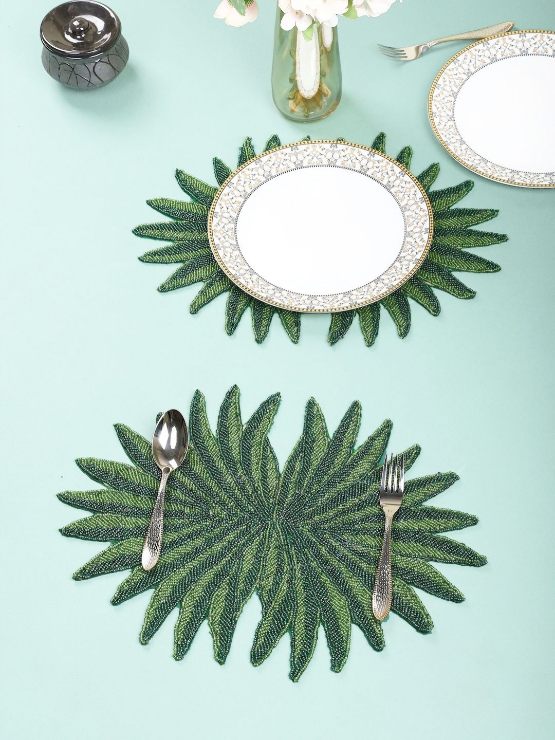 

YWULY Dark Green 2 Pieces Beaded Table Placemats