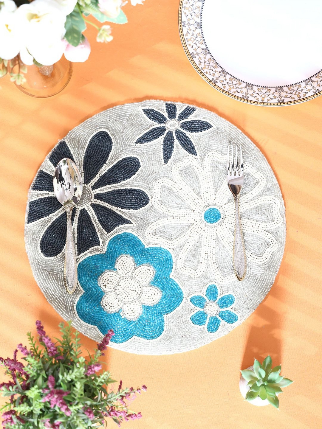 

YWULY White & Black Ethnic Motifs Beaded Table Placemats, Cream