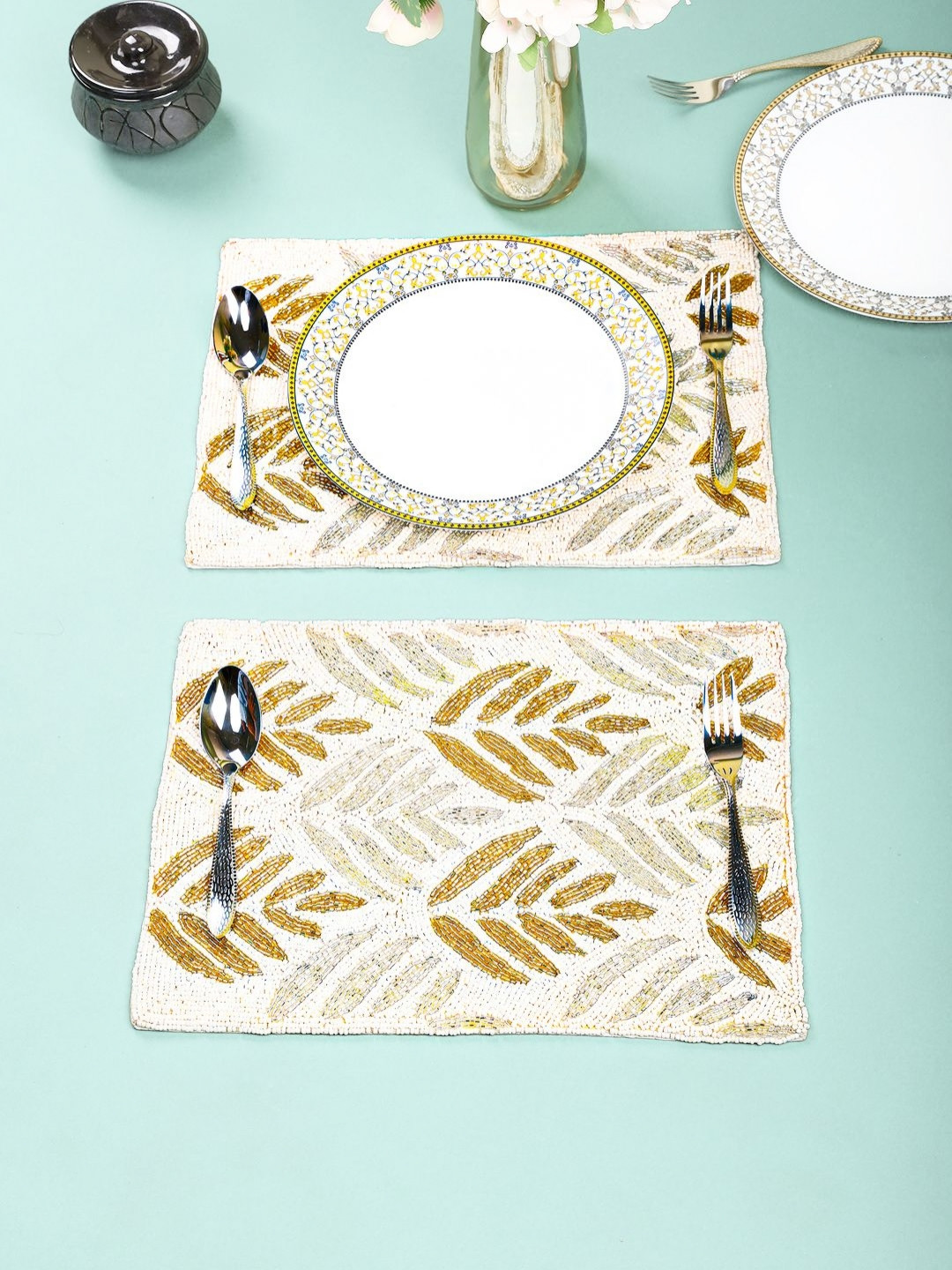 

YWULY Yellow & Cream 2 Pieces Floral Beaded Table Placemats