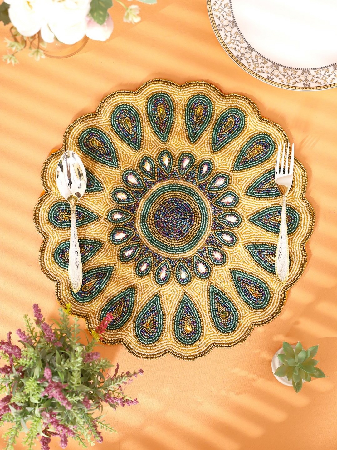 

YWULY Mustard & Green Ethnic Motifs Beaded Table Placemats