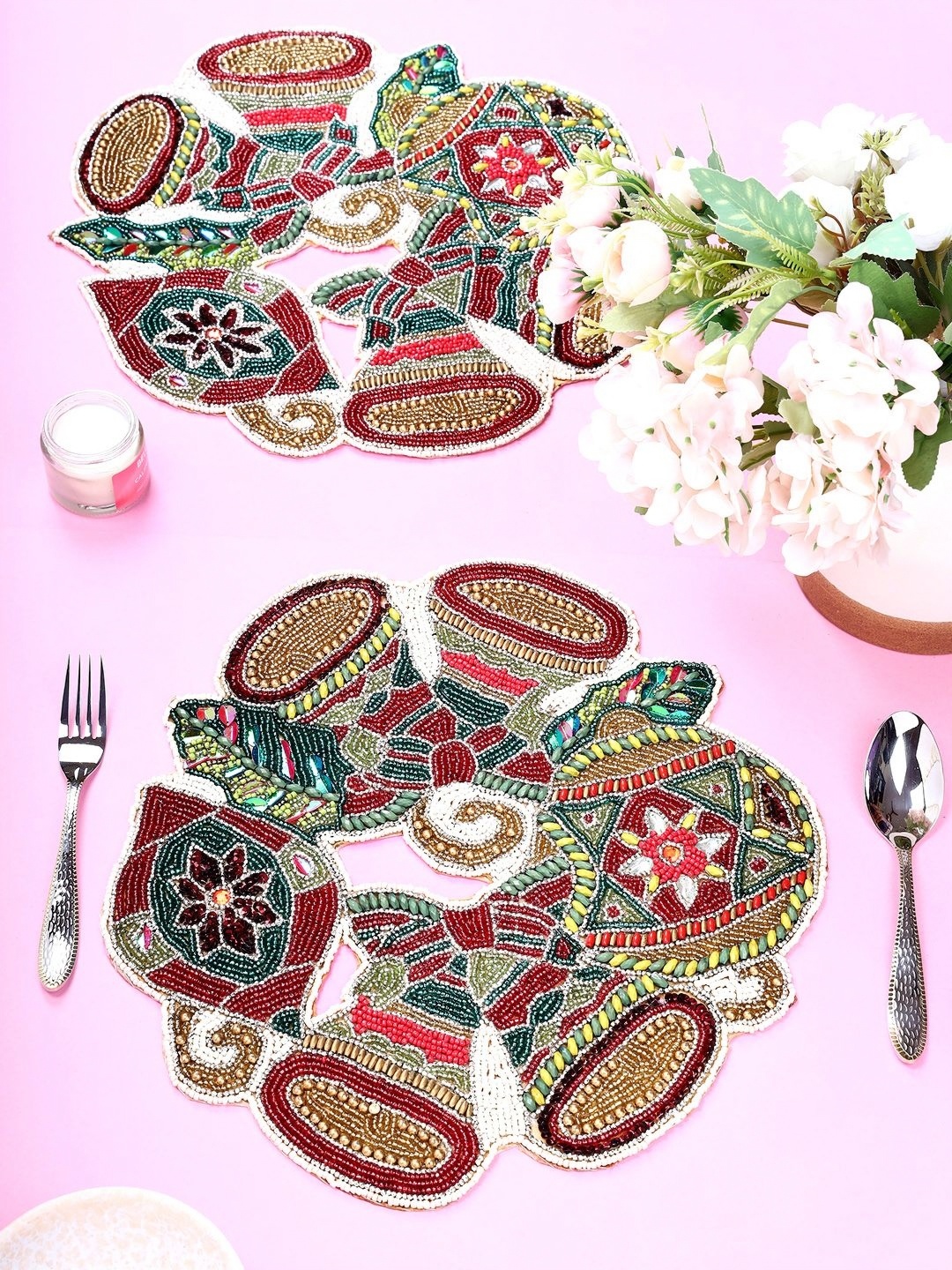 

YWULY Green & Pink 2 Pieces Embellished Dining Table Beaded Placemats, Cream