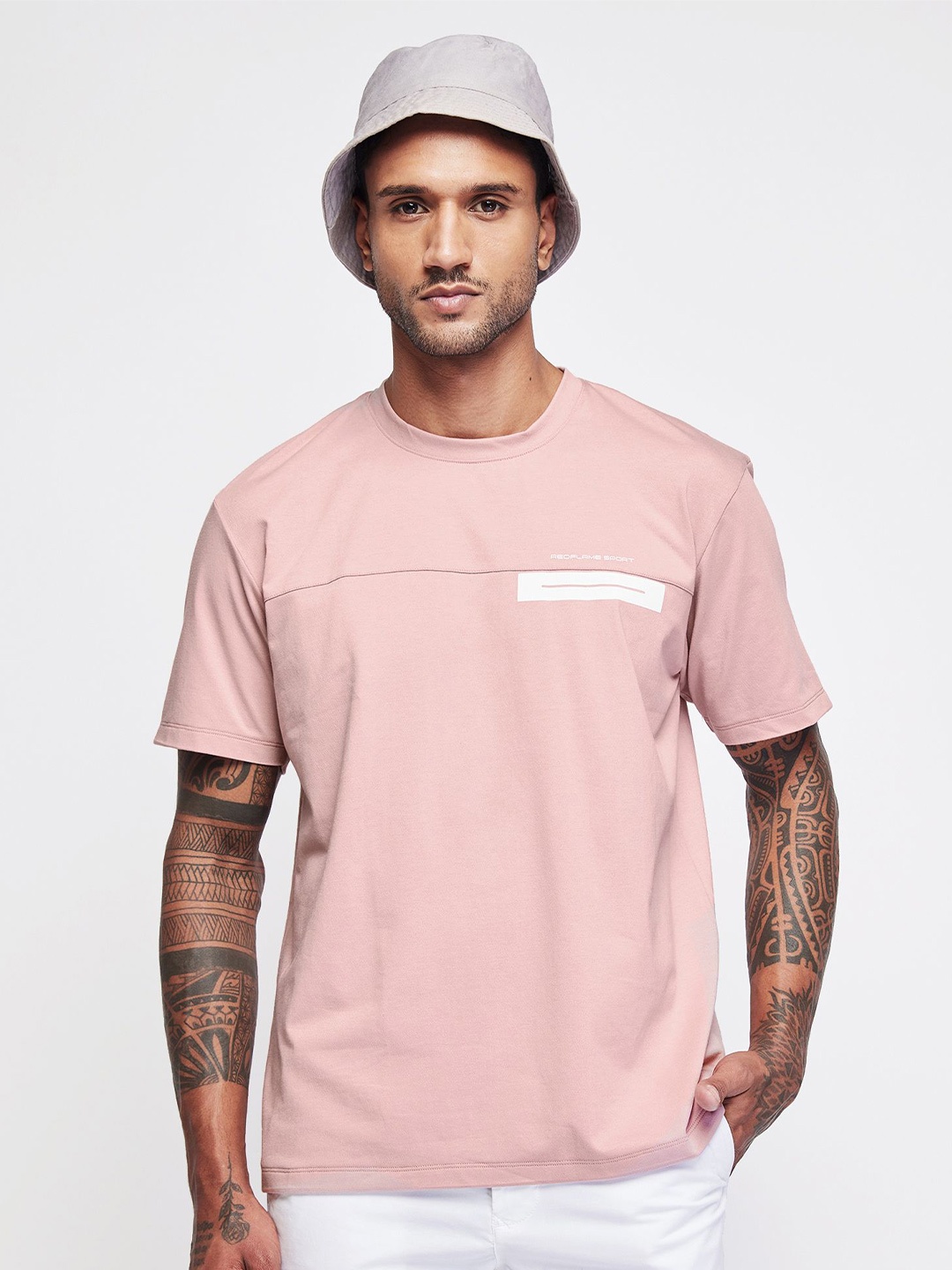 

Red Flame Men Round Neck Solid Relaxed Fit T-shirt, Pink