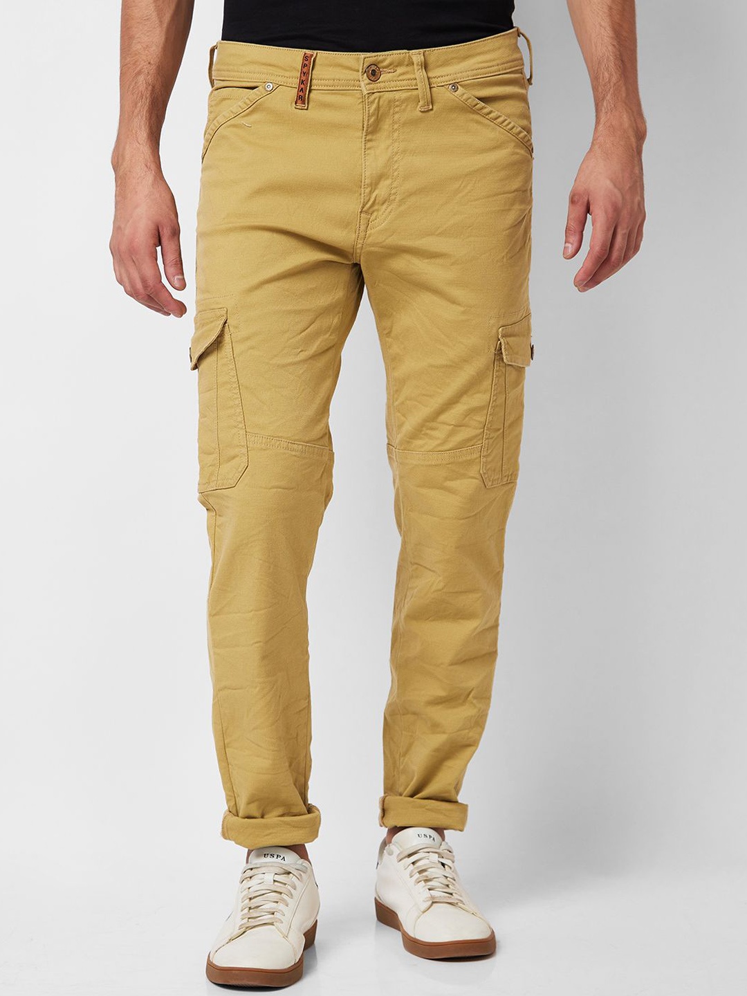 

SPYKAR Men Mid-Rise Low Distress No Fade Jeans, Khaki