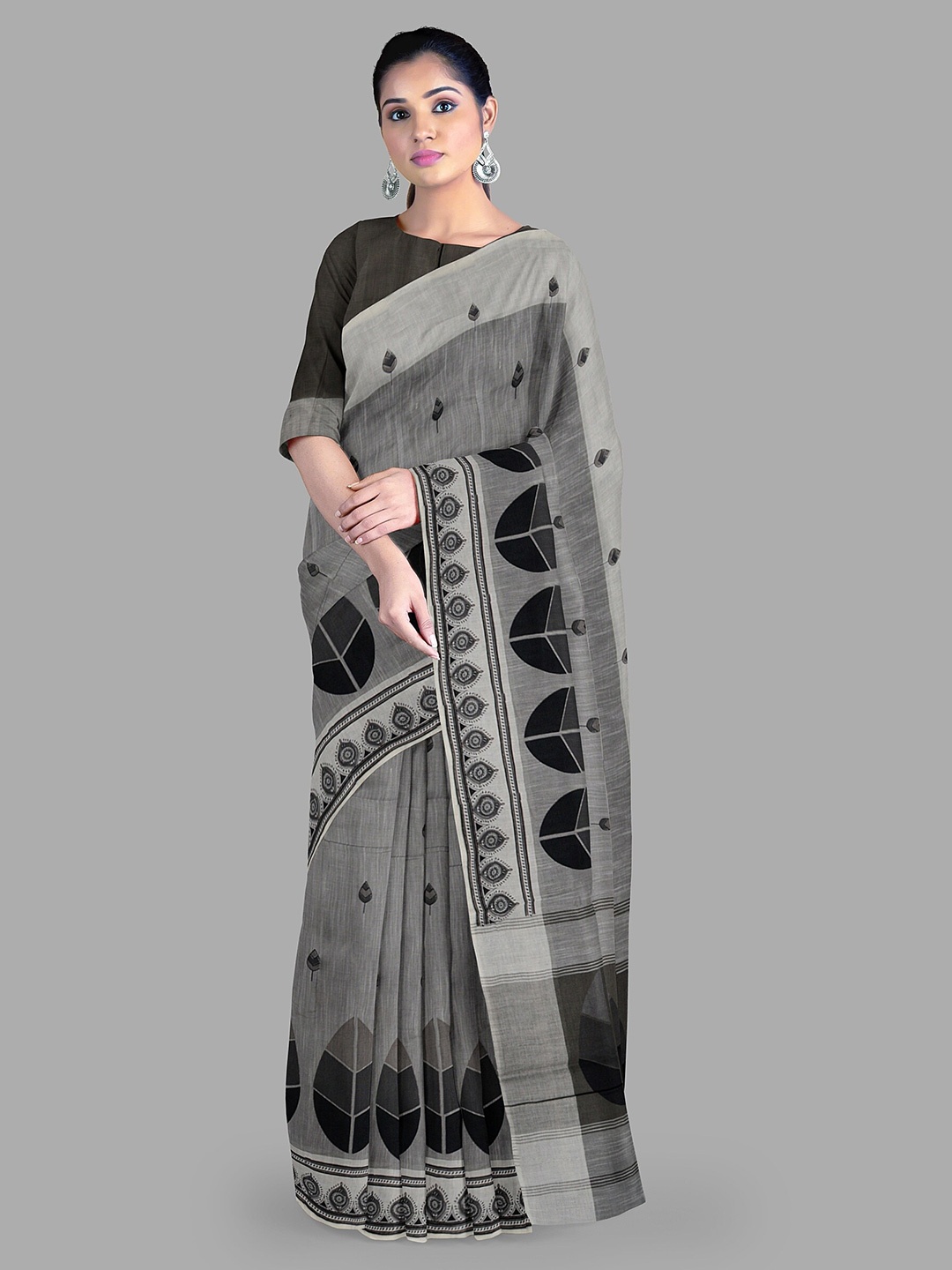 

The Chennai Silks Printed Pure Cotton Muga Saree, Grey