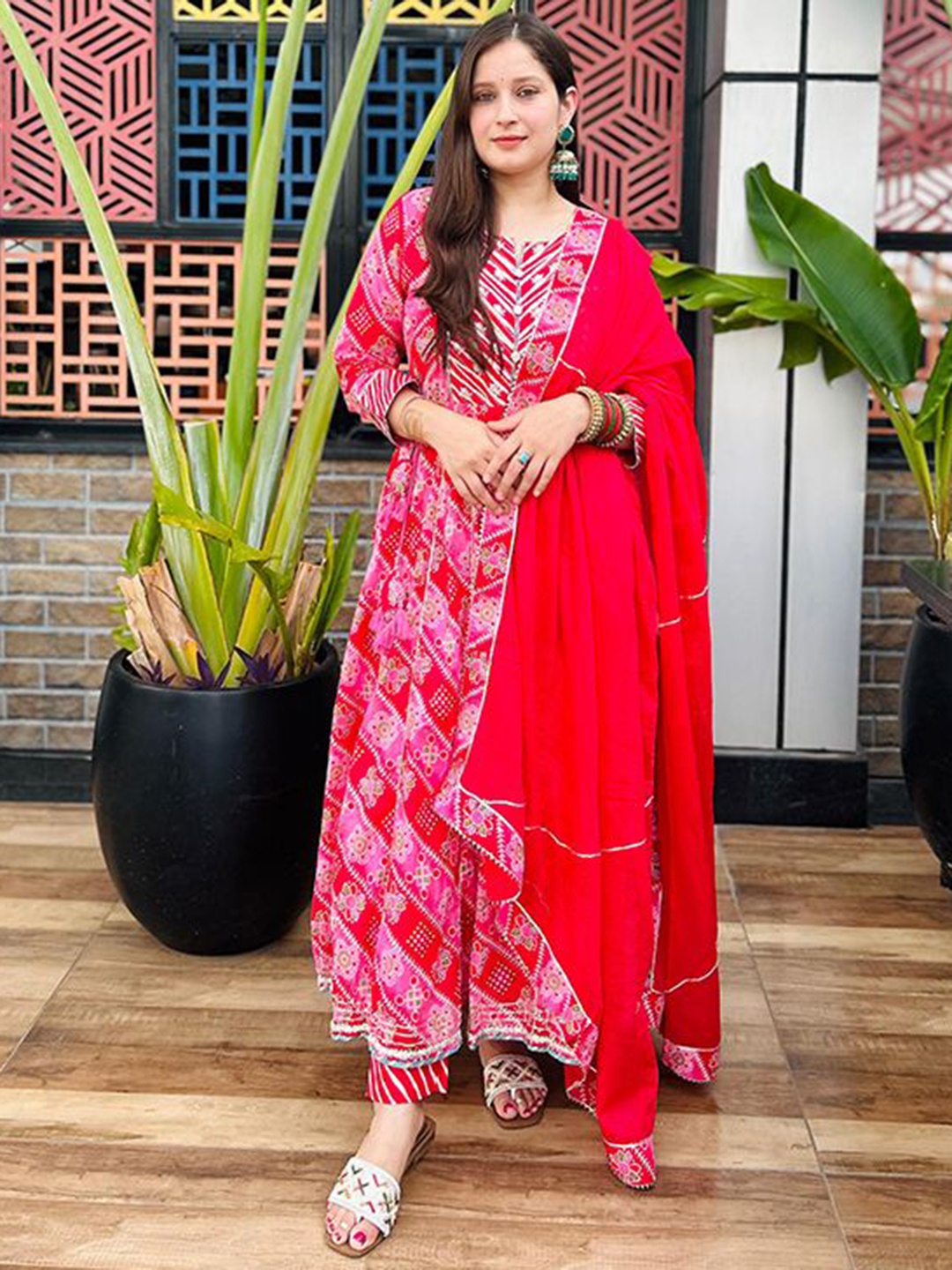

KAAJH Floral Printed Mirror Work Pure Cotton Anarkali Kurta with Trousers & Dupatta, Pink
