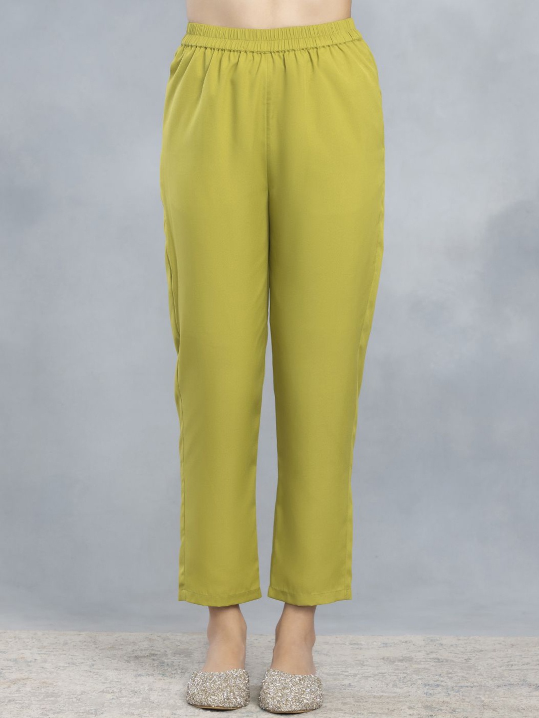 

SHAYE Women Smart Slim Fit Trousers, Lime green