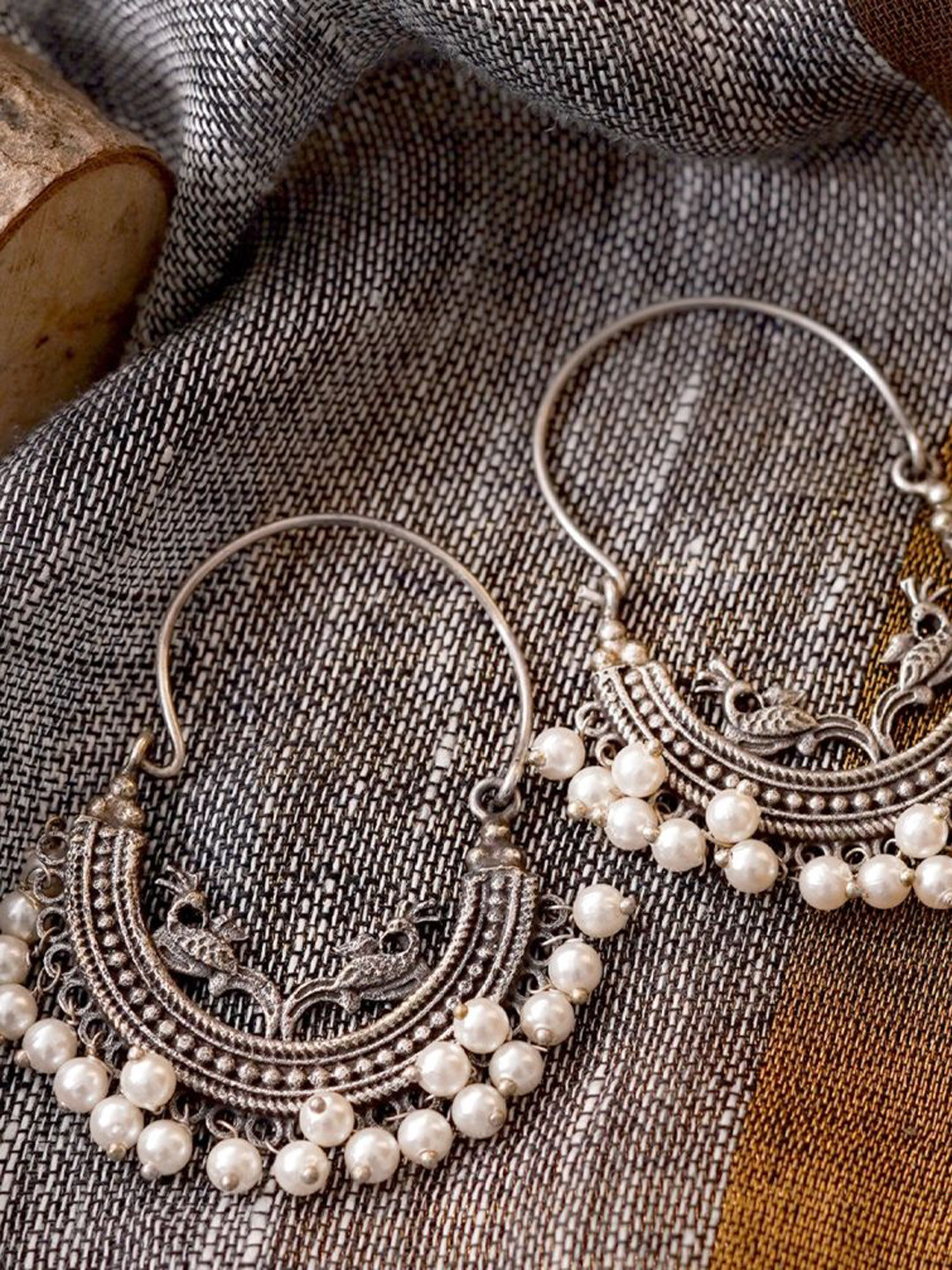 

TEEJH Silver-Plated Alloy Contemporary Oxidised Artificial Beads Hoop Earrings