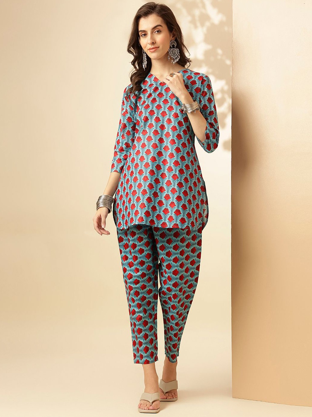 Saanjh Blue & Red Printed V-Neck Tunic With Trouser