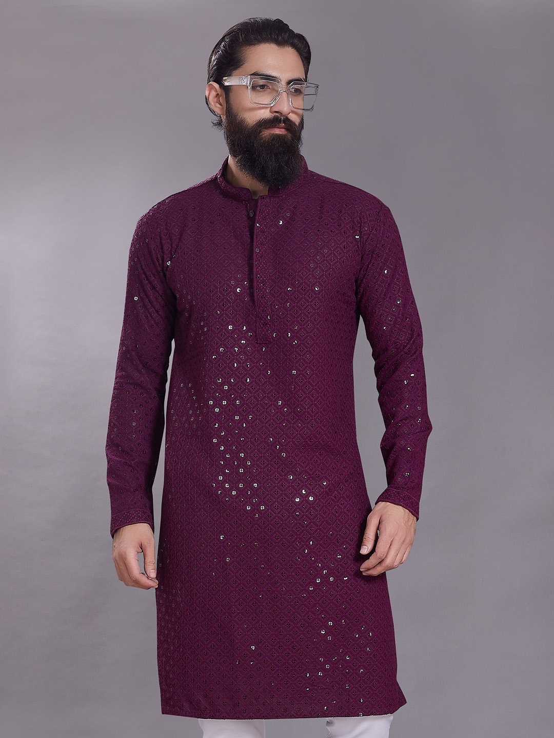 

Rani Saahiba Geometric Woven Design Mandarin Collar Sequins Straight Kurta, Burgundy