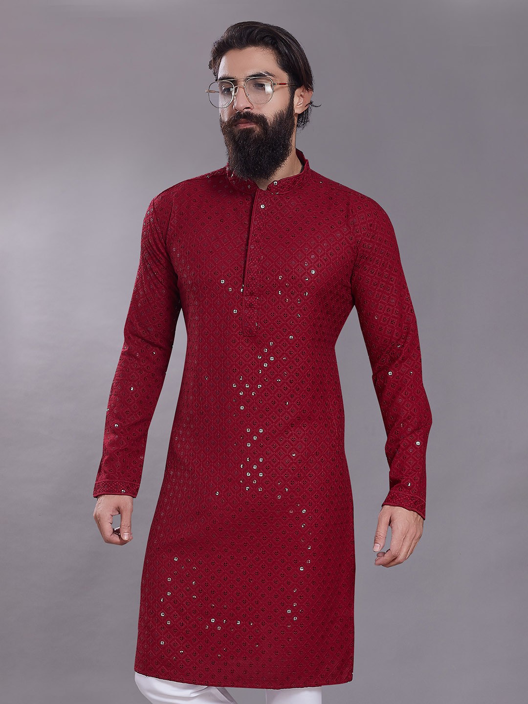 

Rani Saahiba Geometric Woven Design Mandarin Collar Sequins Straight Kurta, Maroon