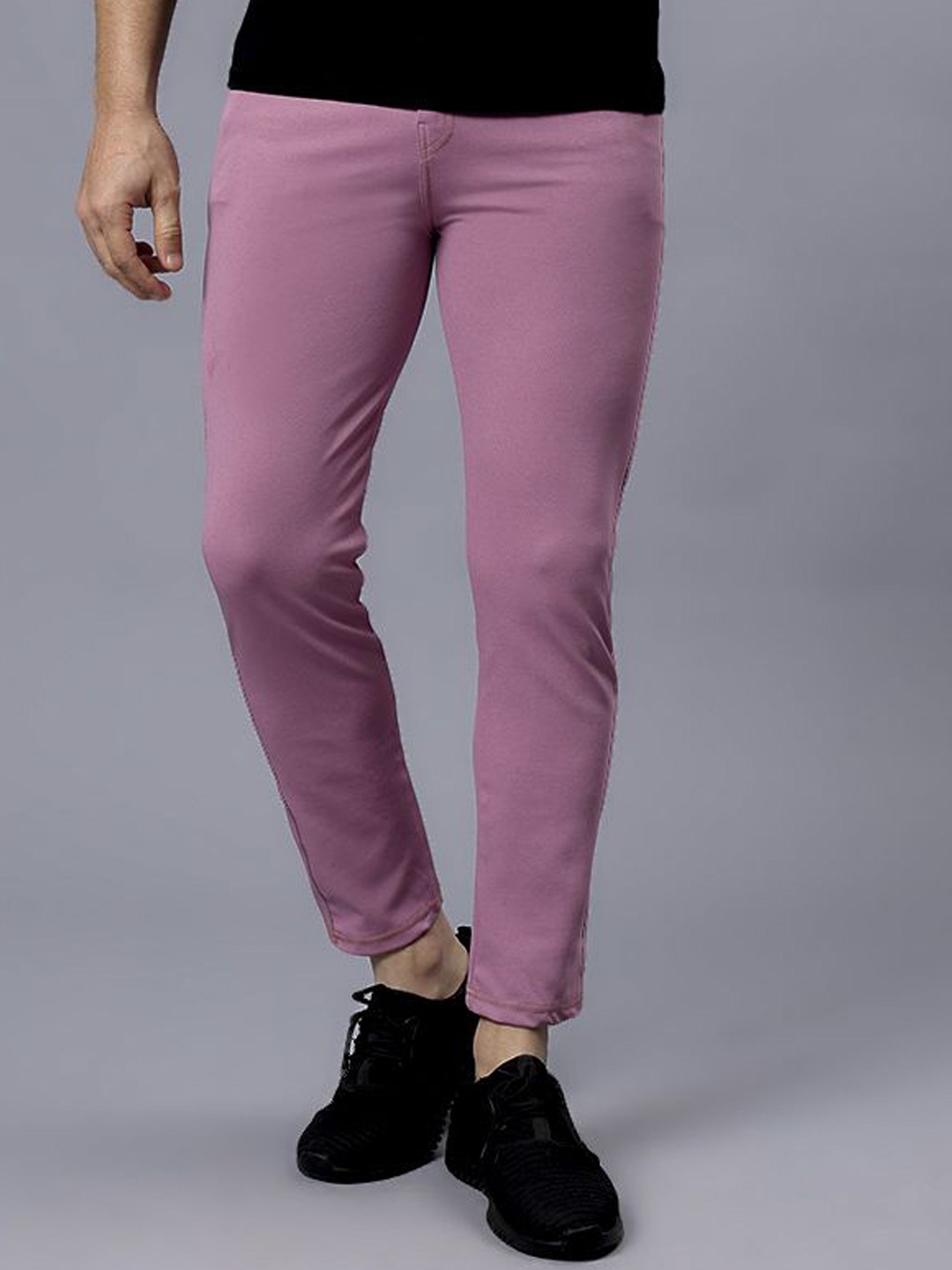 

WE PERFECT Men Relaxed Mid-Rise Chinos Trousers, Pink