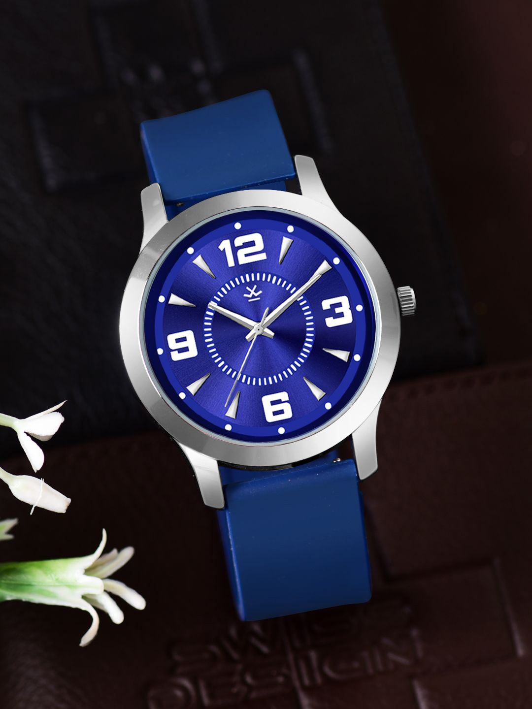 

WROGN Men Dial & Straps Analogue Watch HOBWRG-24-0420, Navy blue