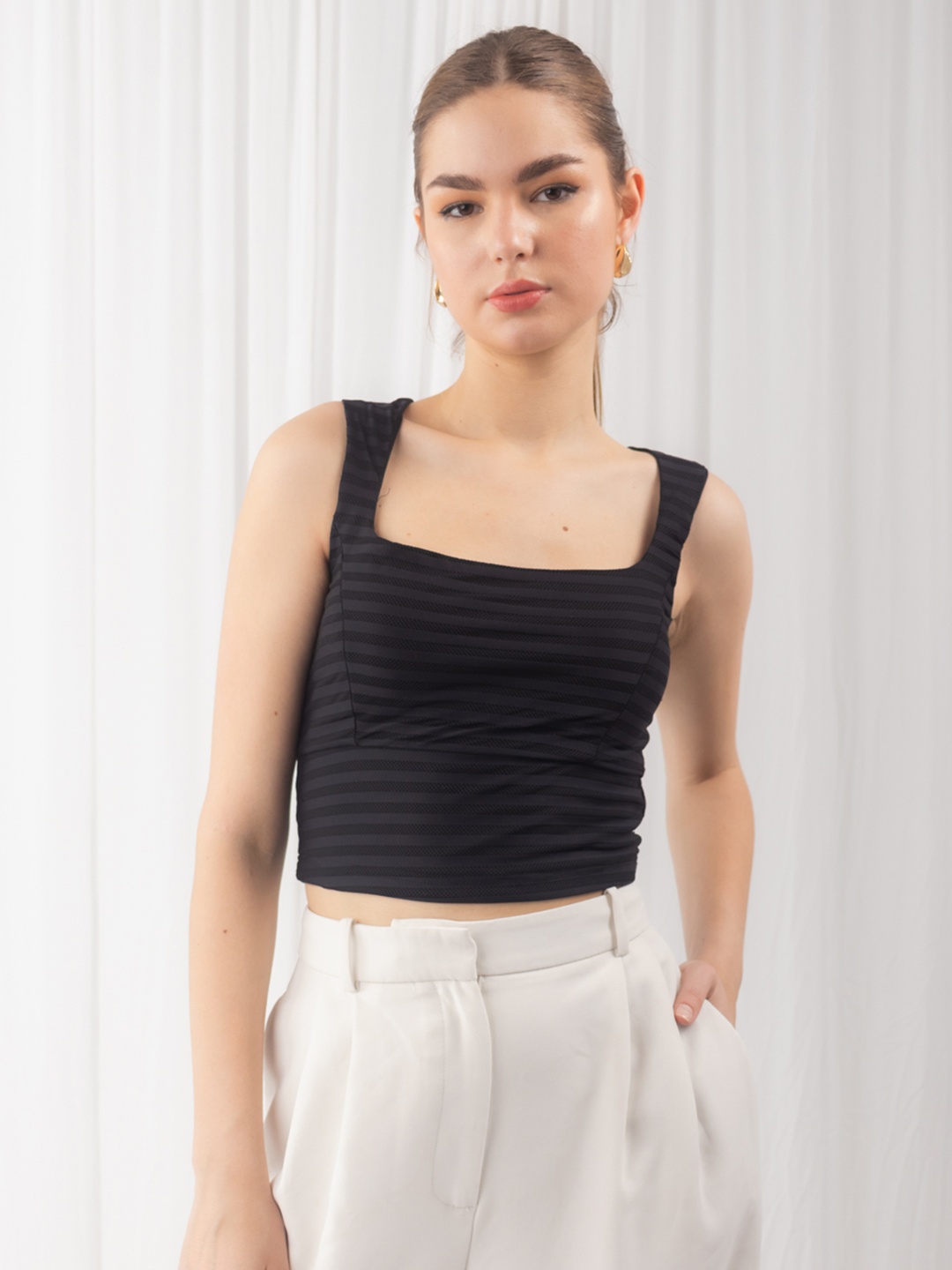 

Stylecast X Hersheinbox Striped Fitted Crop Top, Black