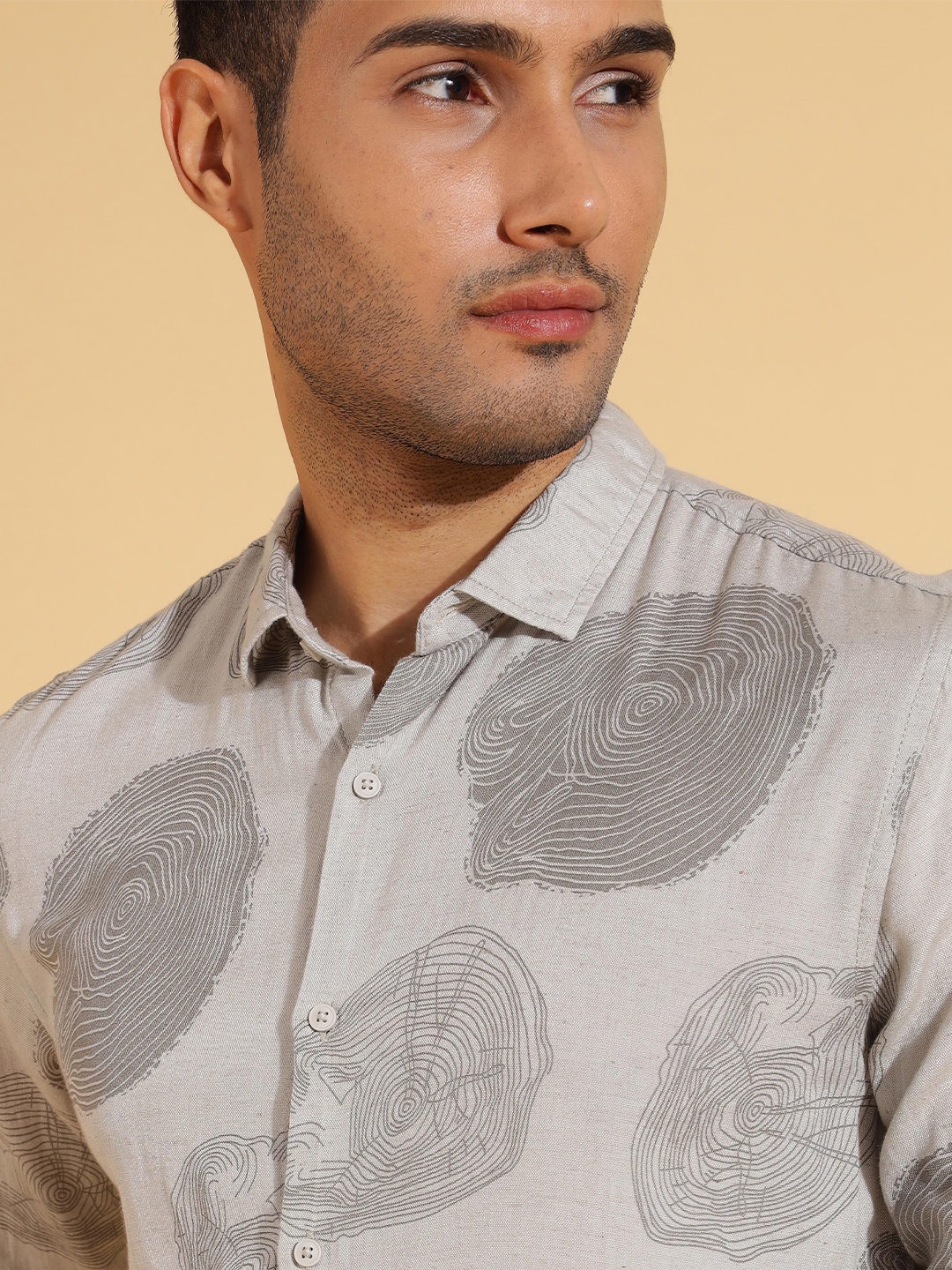 

HERE&NOW Men Slim Fit Abstract Printed Casual Shirt, Grey