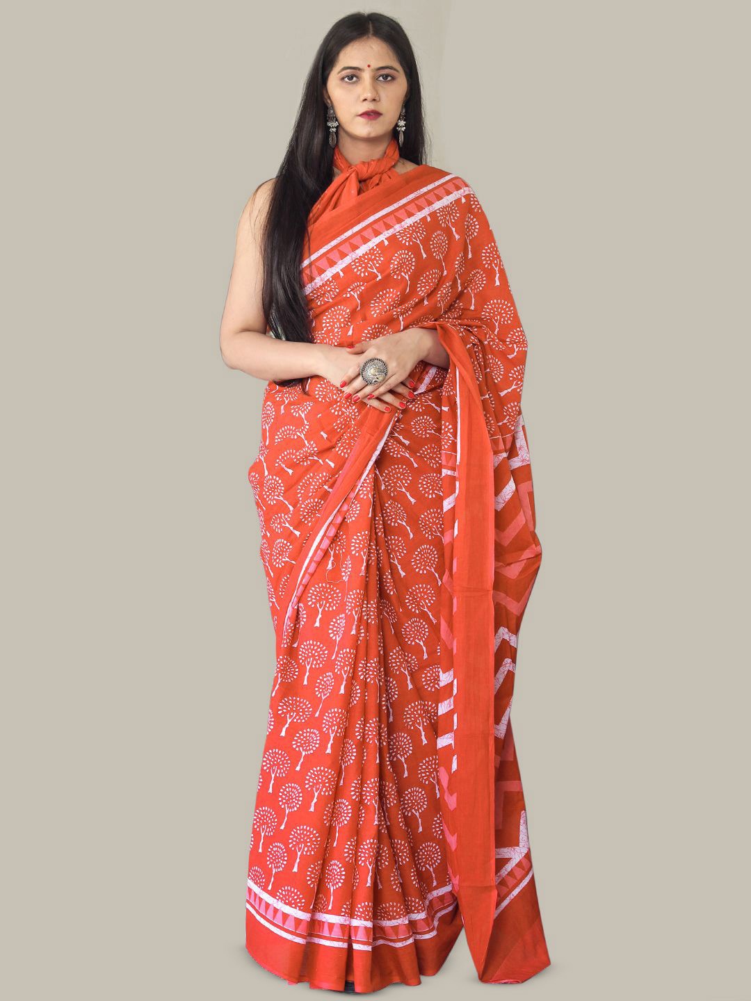 

KALINI Women Floral Printed Pure Cotton Sarees, Orange