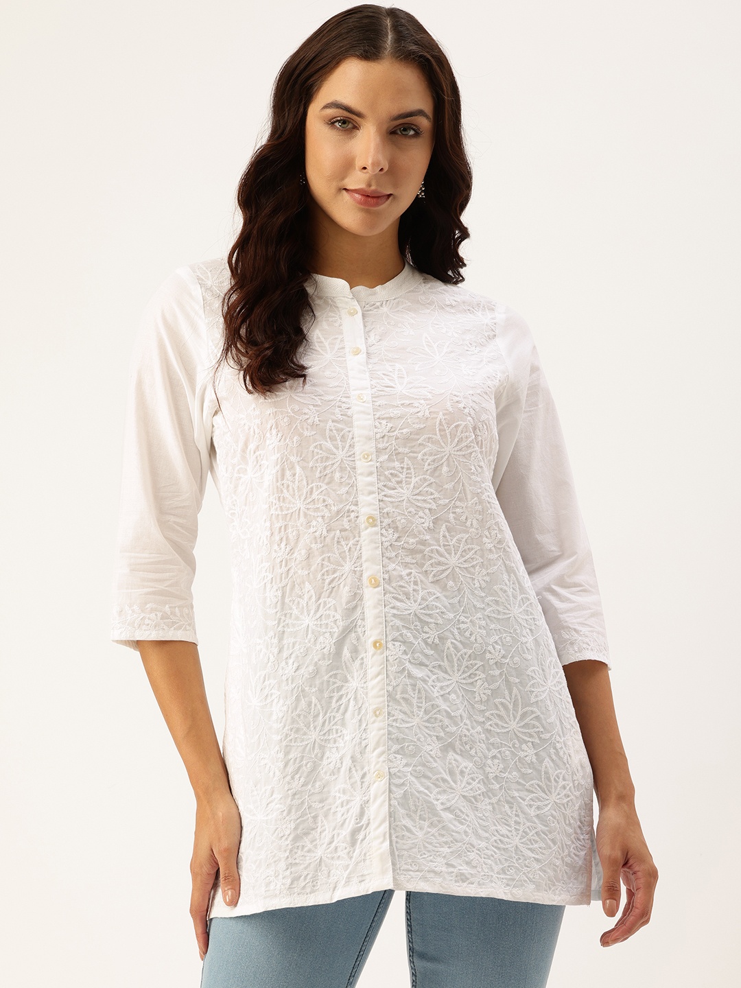 

AMUKTI Mandarin Collar Embroidered Tunic, White