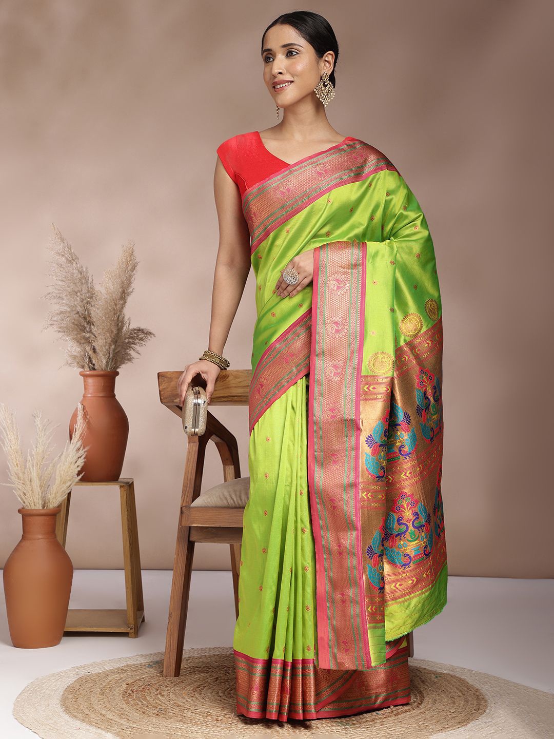 

JUST FASHION Ethnic Motifs Zari Paithani Saree, Lime green