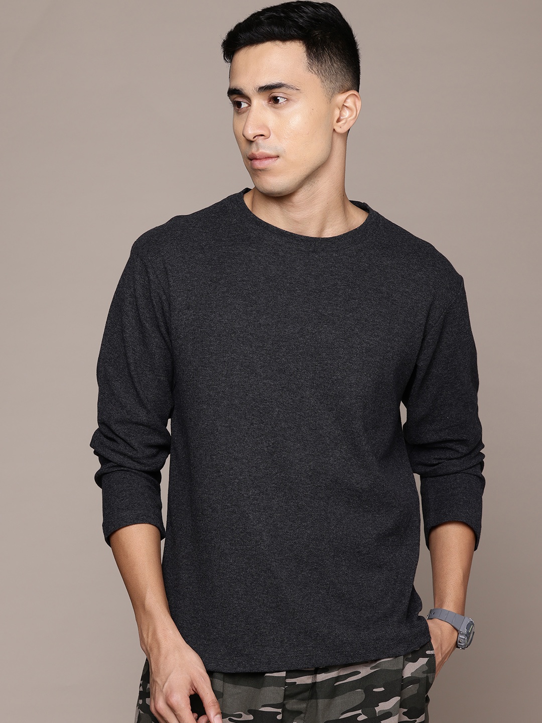 

The Roadster Lifestyle Co. Long Sleeves Regular Fit Sweatshirt, Charcoal
