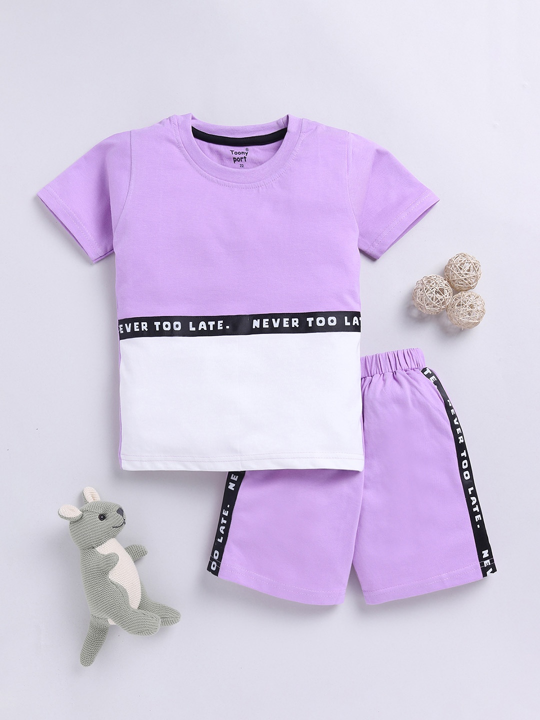 

Toonyport Boys Colourblocked Pure Cotton T-shirt With Short, Lavender
