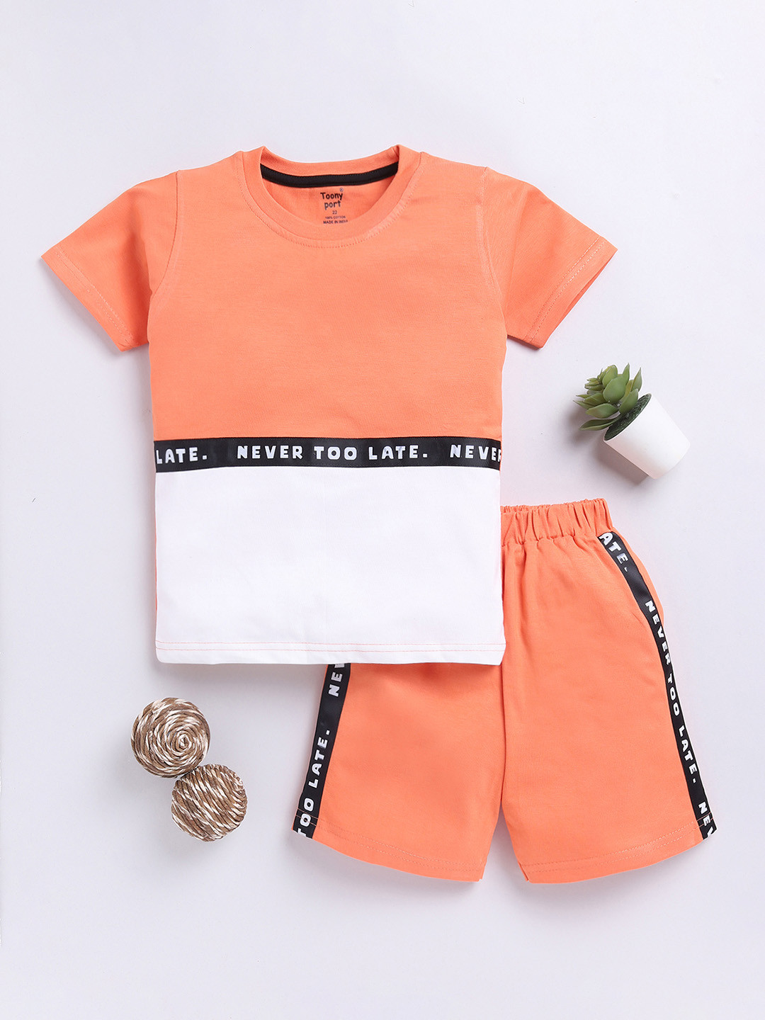 

Toonyport Boys Printed Pure Cotton T-shirt With Short, Orange