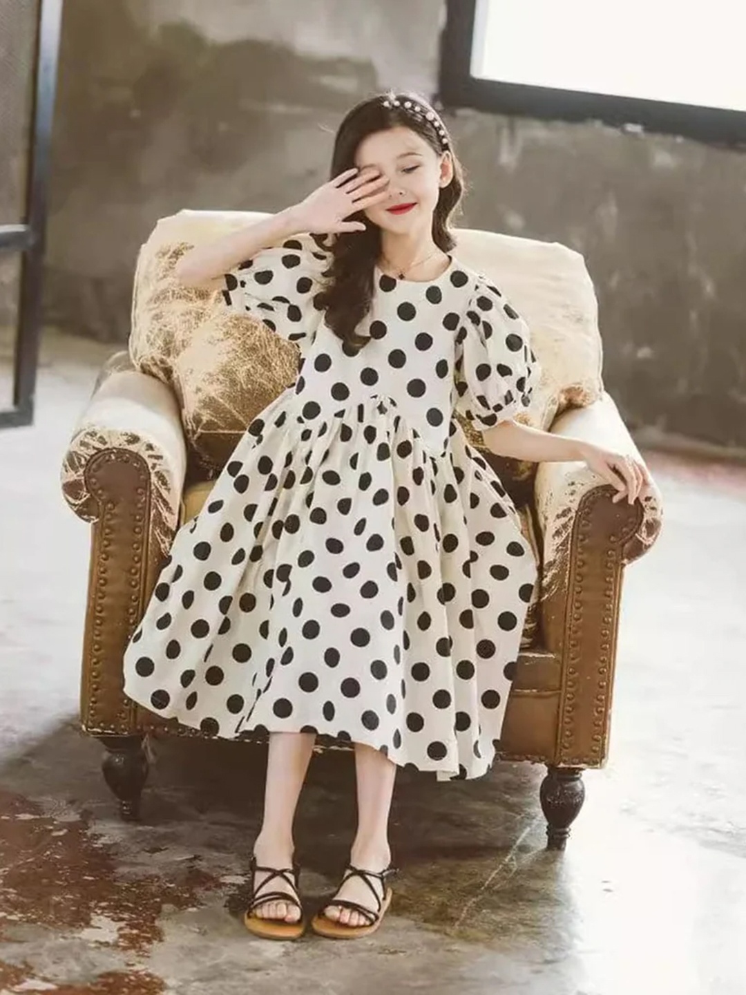 

Girls Polka Dot Print Puff Sleeves Fit & Flared Dress, White