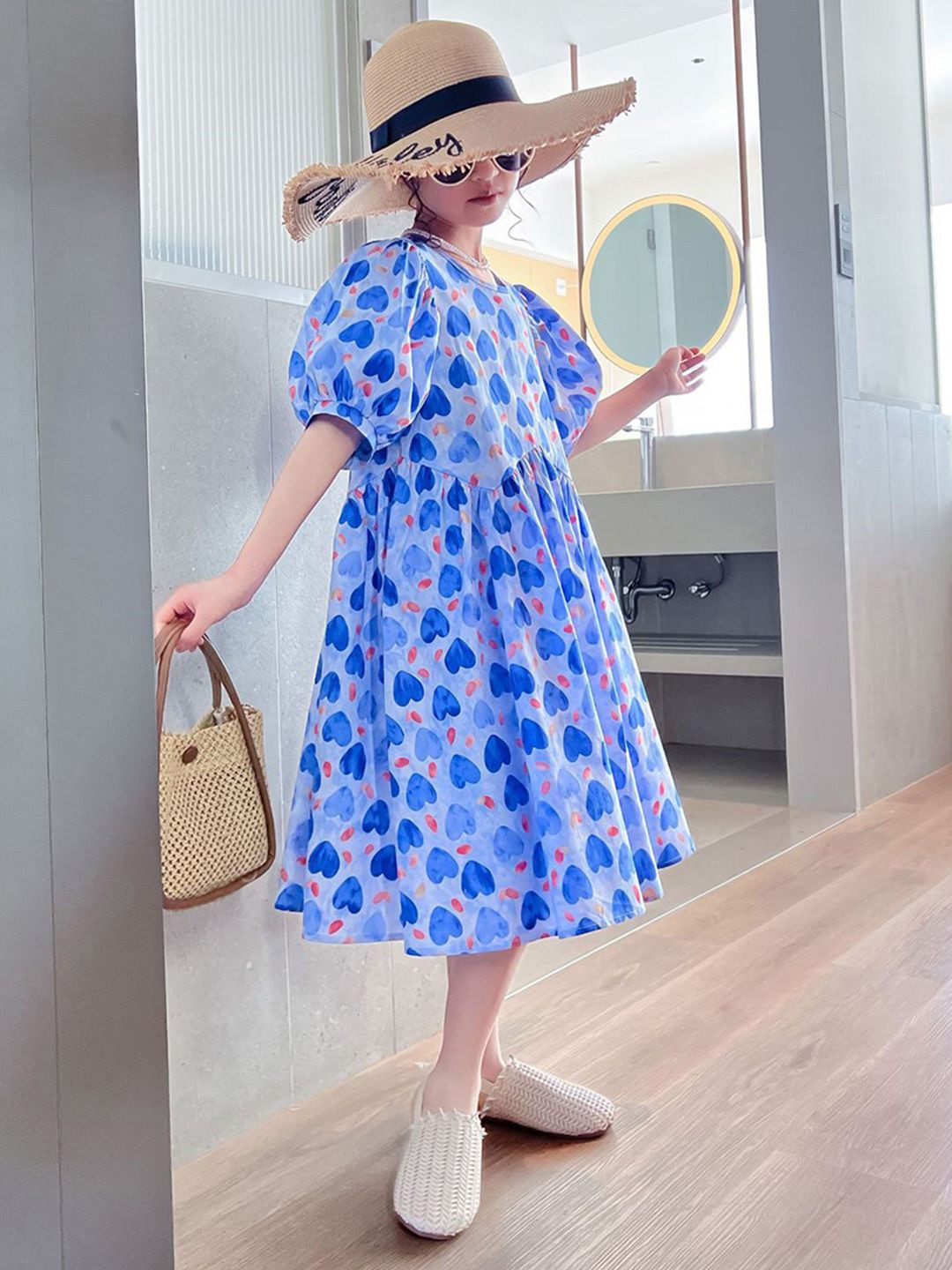 

INCLUD Girls Fit & Flare Puff Sleeve Dress, Blue