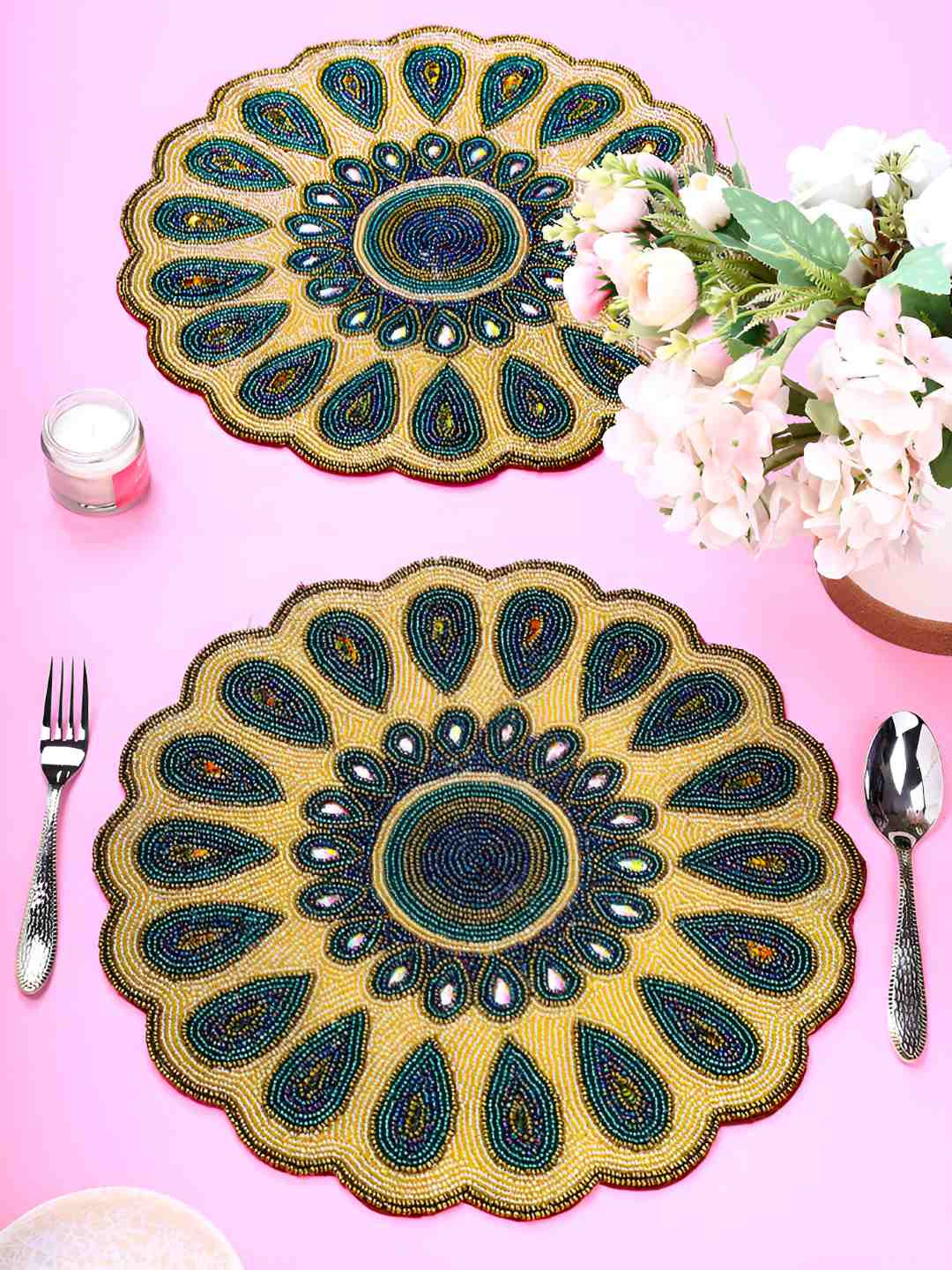 

PURINA'S Green & Yellow 2 Pieces Floral Embellished Table Placemats