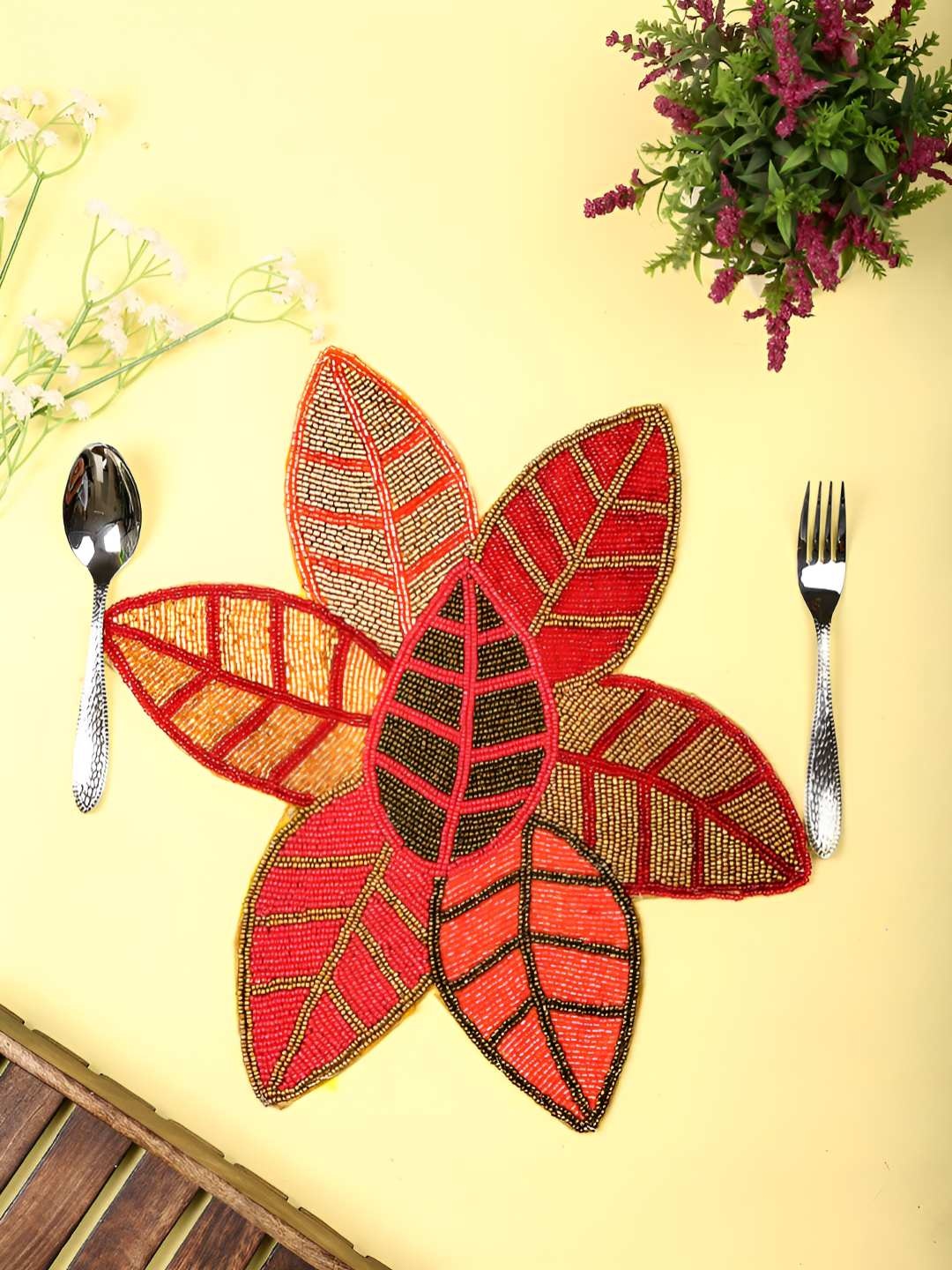 

PURINA'S Red & Brown Floral Beaded Table Placemats