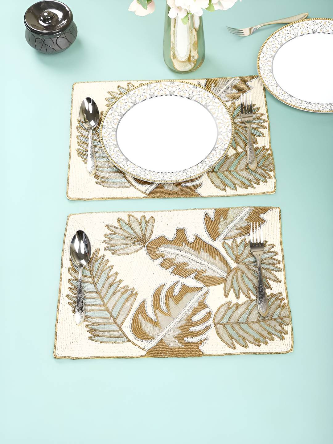 

PURINA'S 2 Pcs Cream-Colored & Brown Beaded Table Placemats
